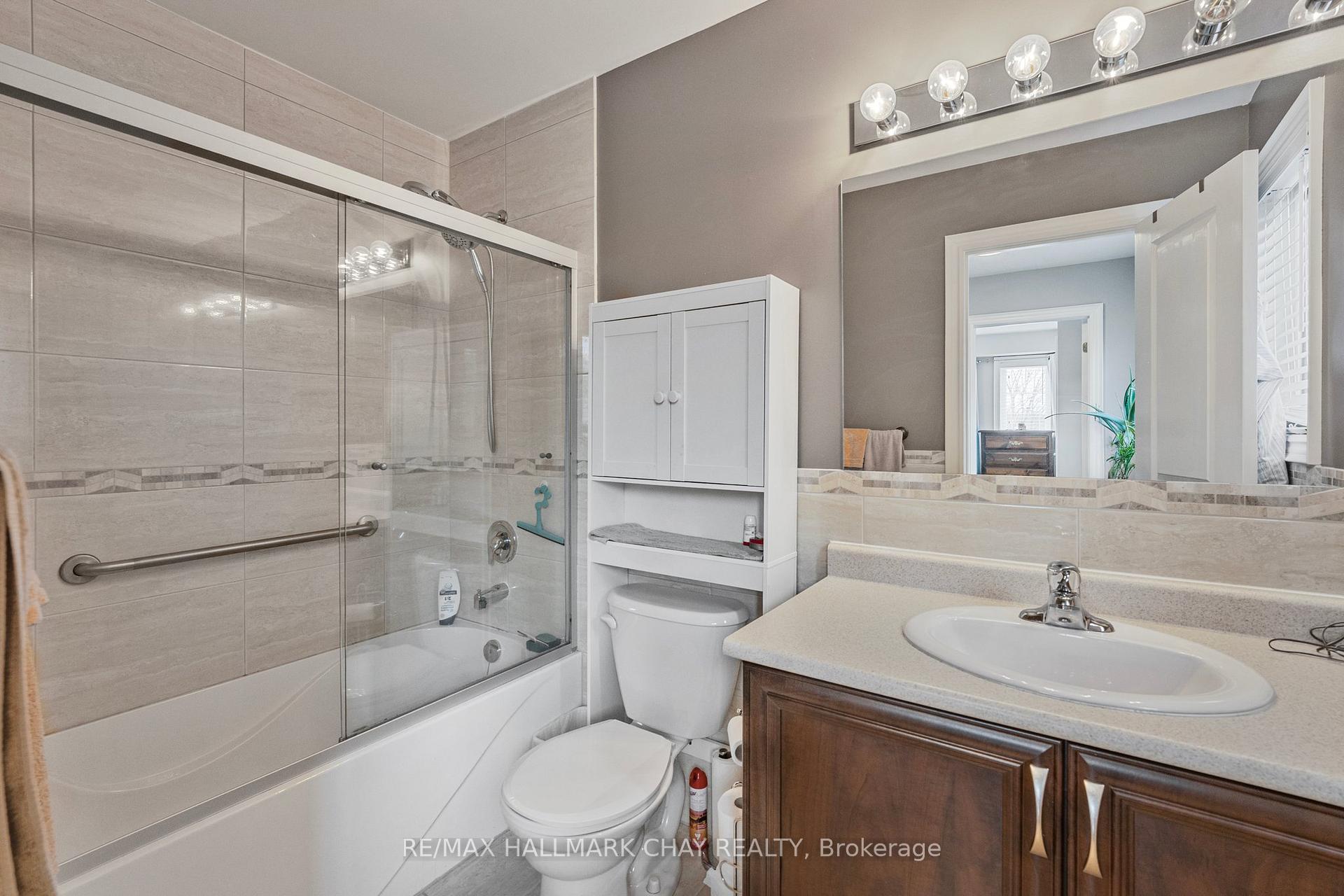 Photo 17 of 93 Anderson Road, New Tecumseth, Alliston — HOMEH