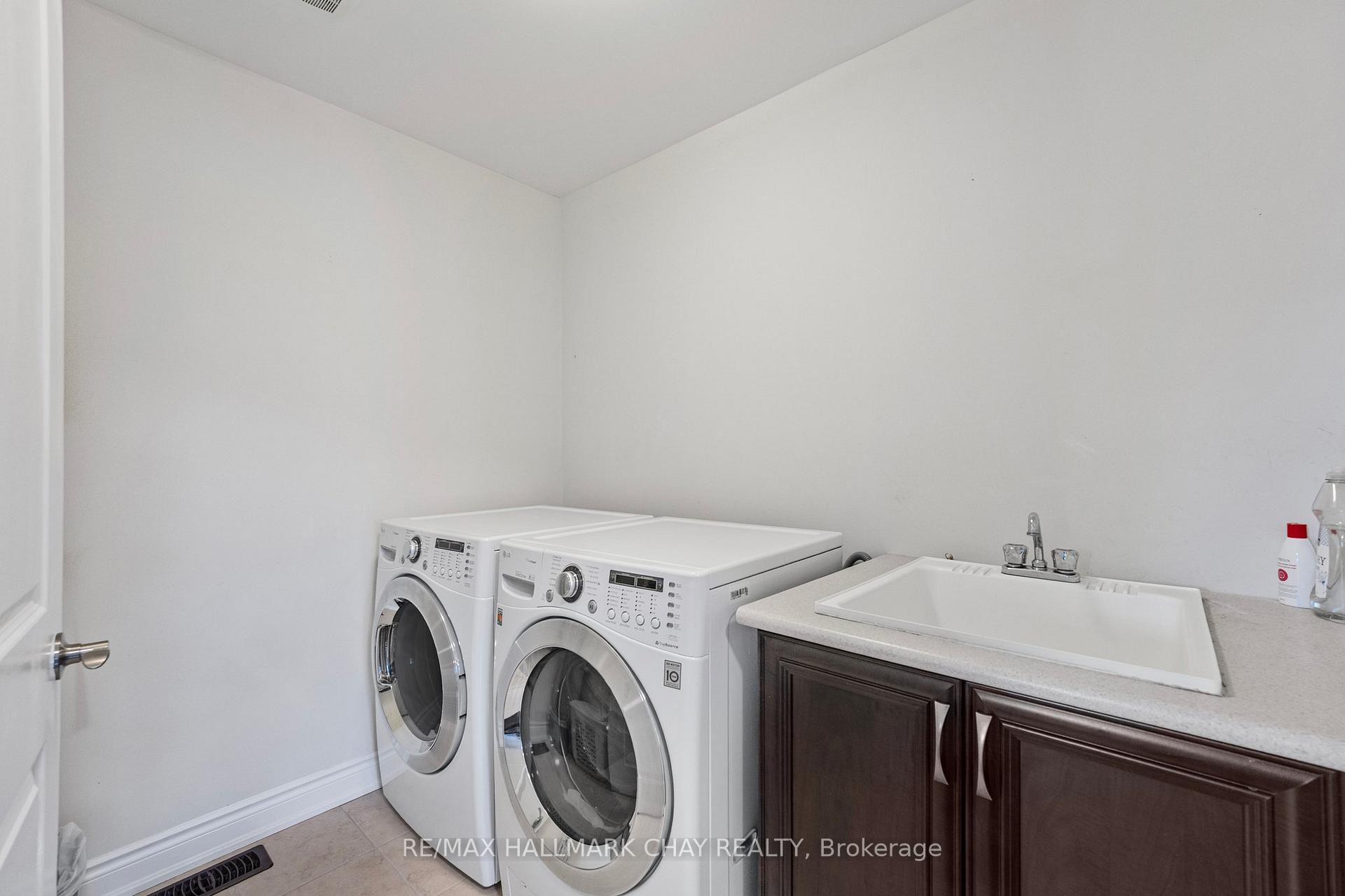 Photo 18 of 93 Anderson Road, New Tecumseth, Alliston — HOMEH