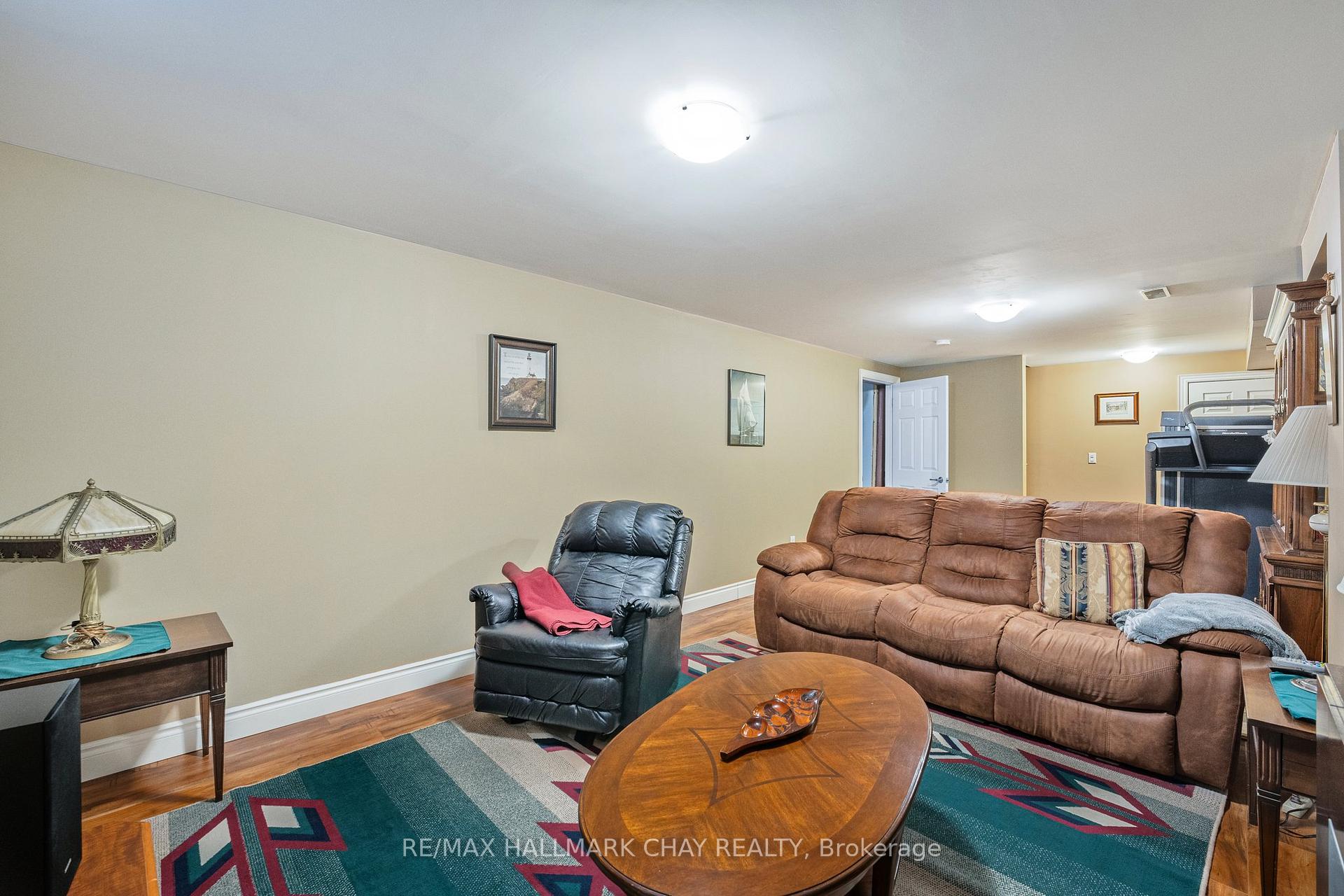 Photo 21 of 93 Anderson Road, New Tecumseth, Alliston — HOMEH