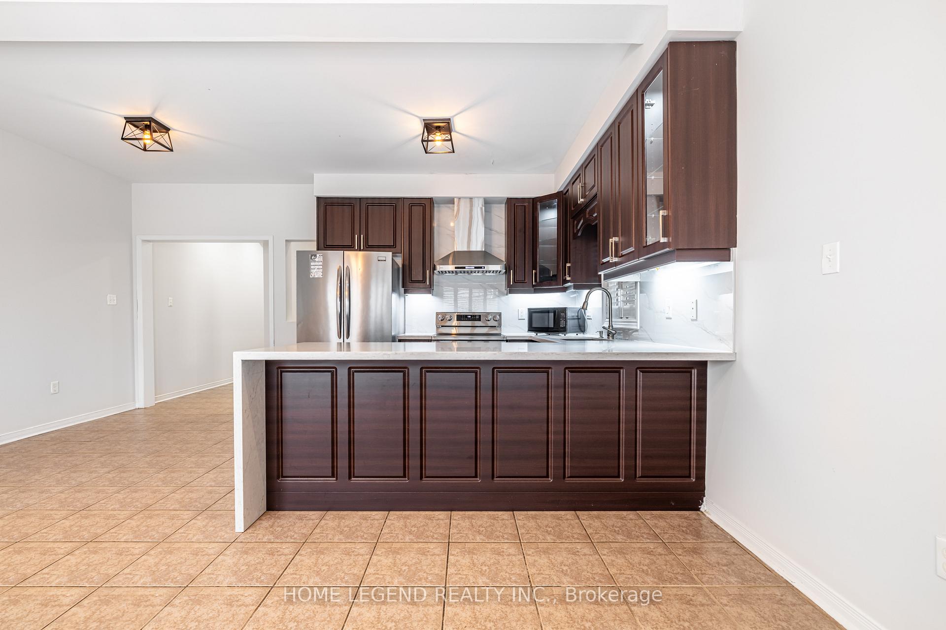 Photo 5 of 78 Lahore Crescent, Markham, Cedarwood — HOMEH