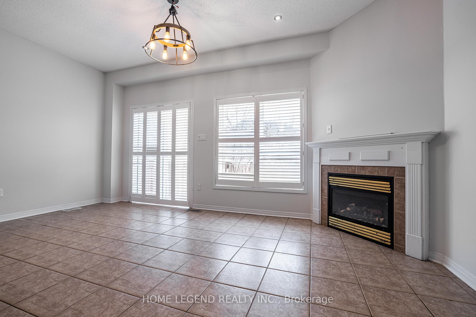 Photo 6 of 78 Lahore Crescent, Markham, Cedarwood — HOMEH