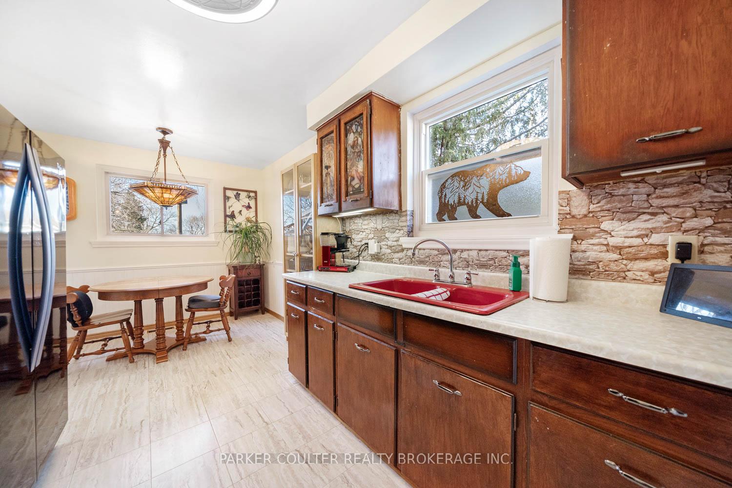 Photo 18 of 12 Park Crescent, New Tecumseth, Tottenham — HOMEH