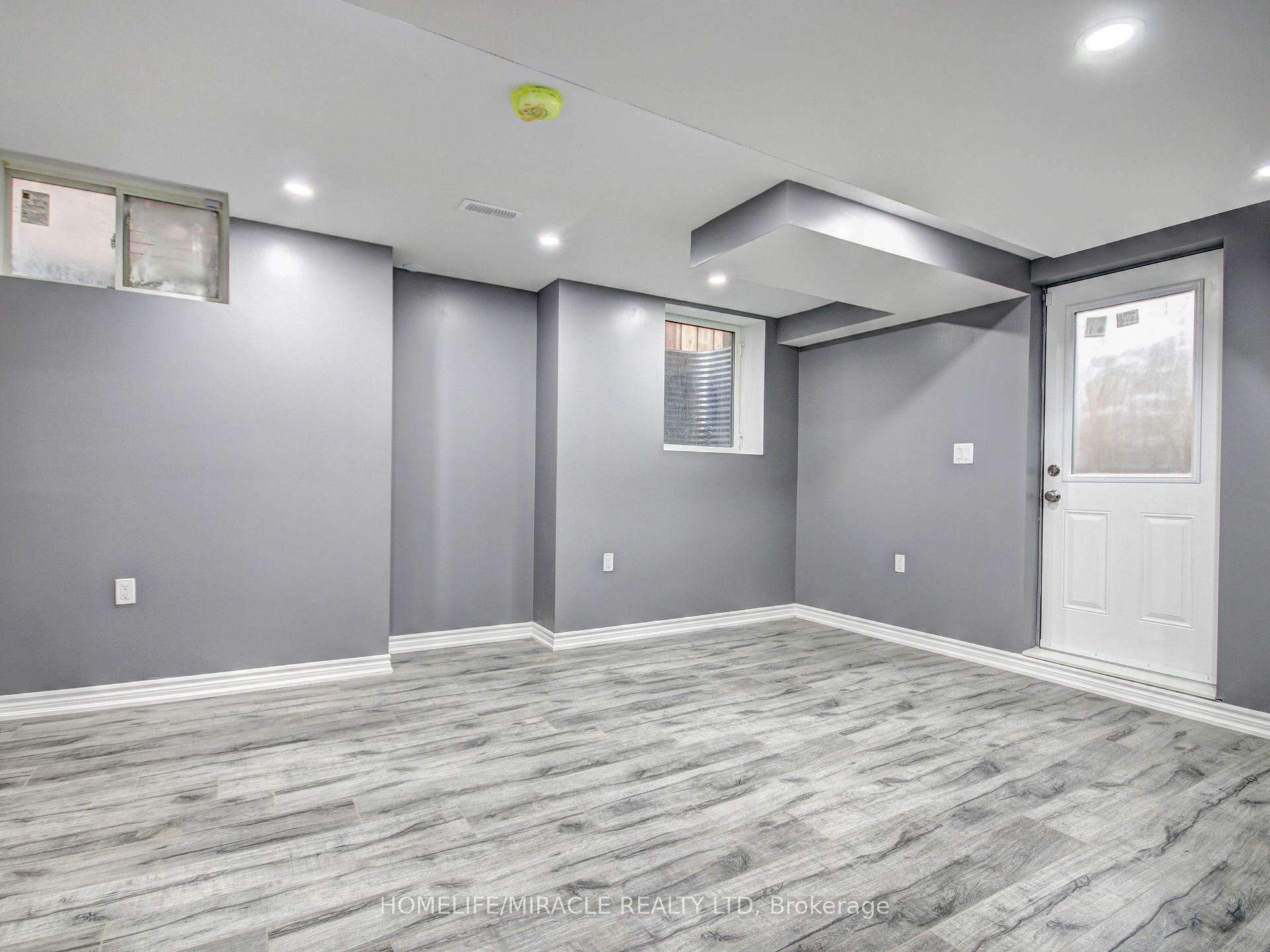 Photo 6 of Unit Bsmnt, 241 Etheridge Avenue, Milton, Ford — HOMEH