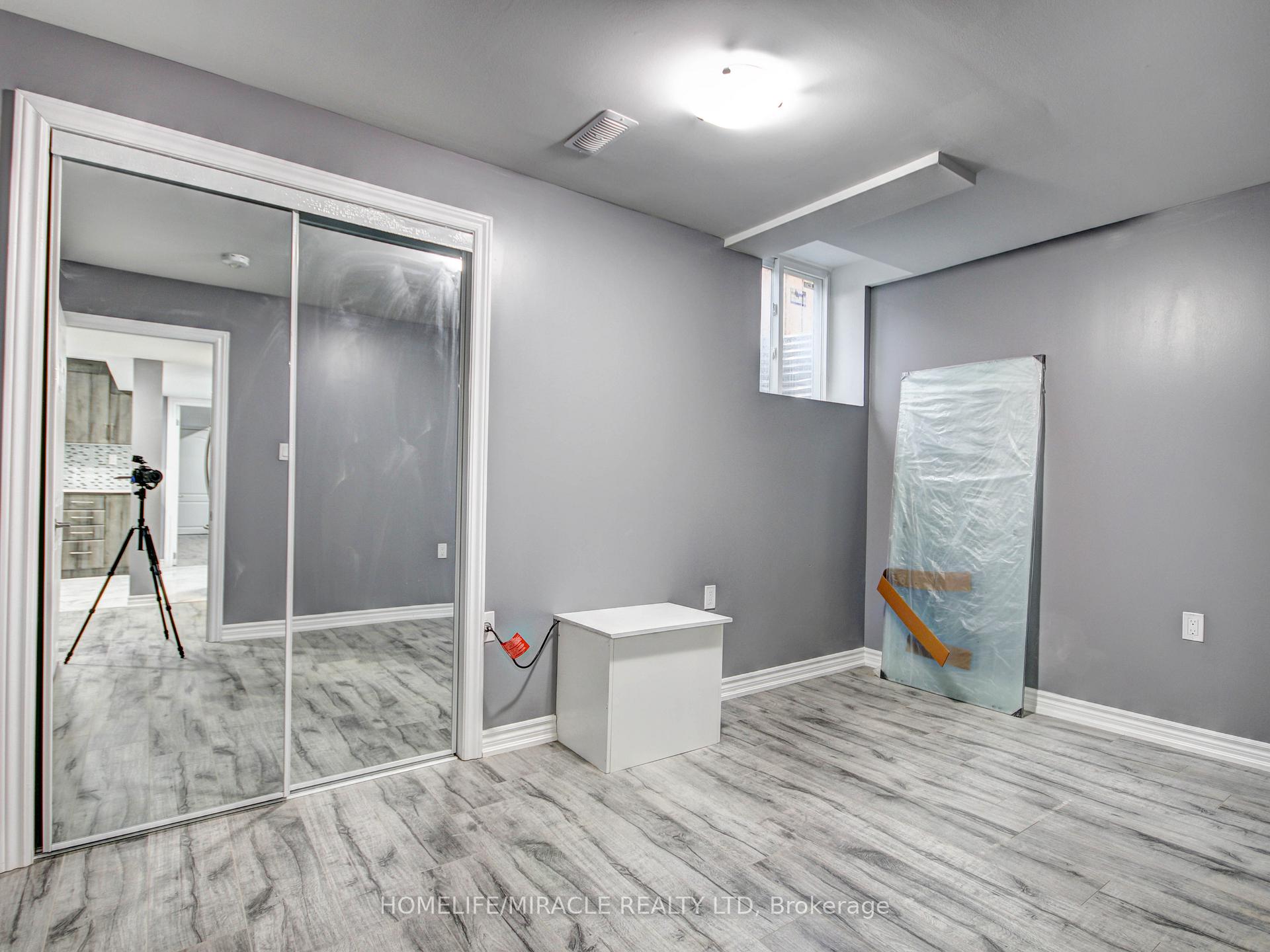 Photo 17 of Unit Bsmnt, 241 Etheridge Avenue, Milton, Ford — HOMEH