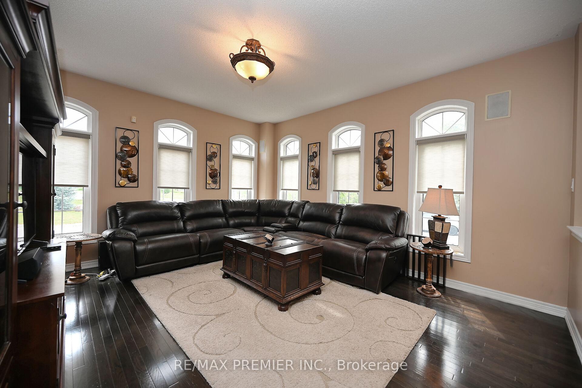 Photo 12 of 596 Holland Heights, Milton, Scott — HOMEH