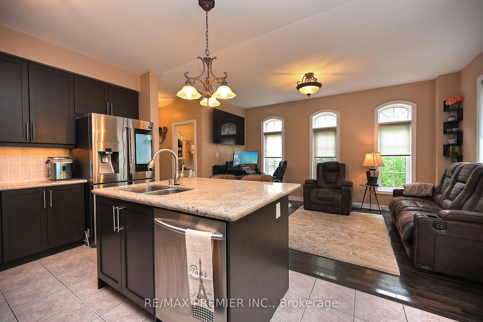 Photo 18 of 596 Holland Heights, Milton, Scott — HOMEH