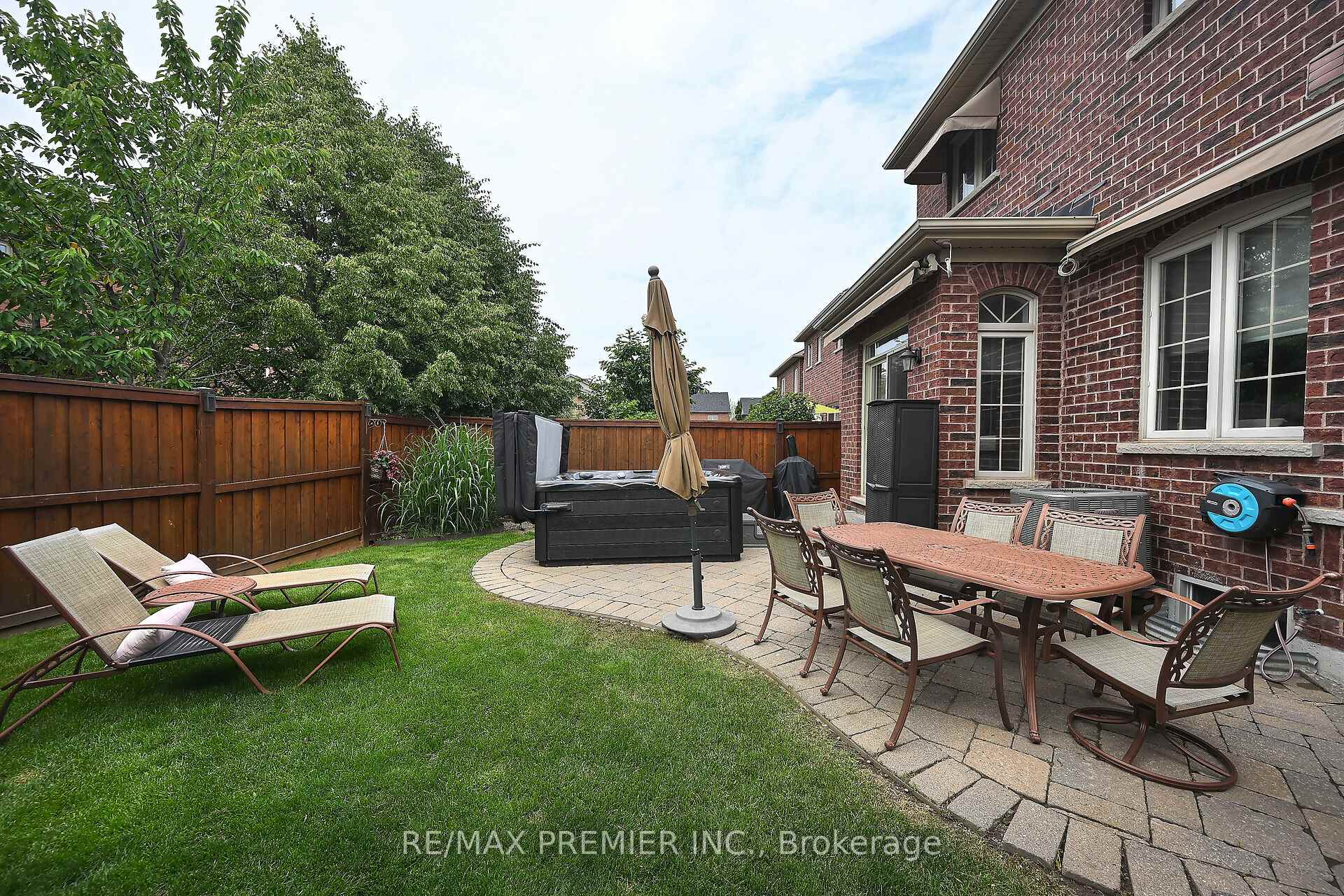 Photo 25 of 596 Holland Heights, Milton, Scott — HOMEH