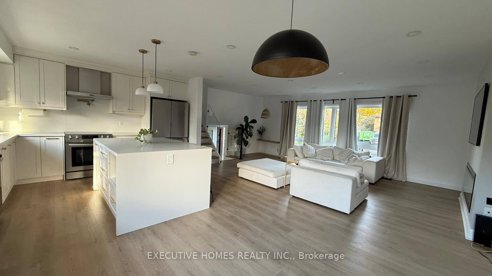 Photo 6 of 1045 Beaufort Avenue, Oshawa, Eastdale — HOMEH