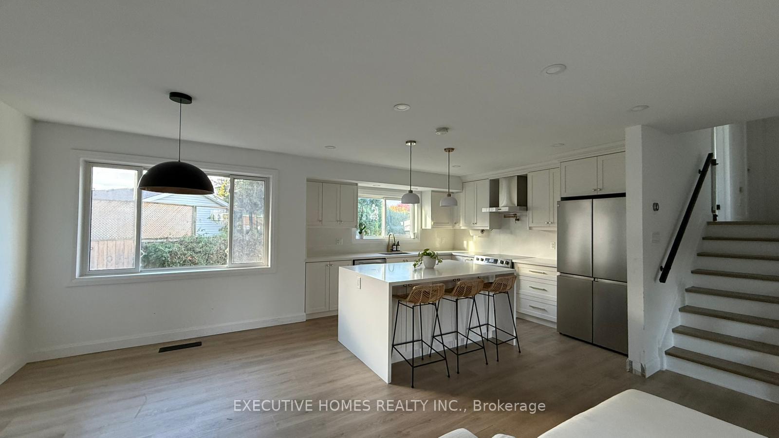 Photo 7 of 1045 Beaufort Avenue, Oshawa, Eastdale — HOMEH