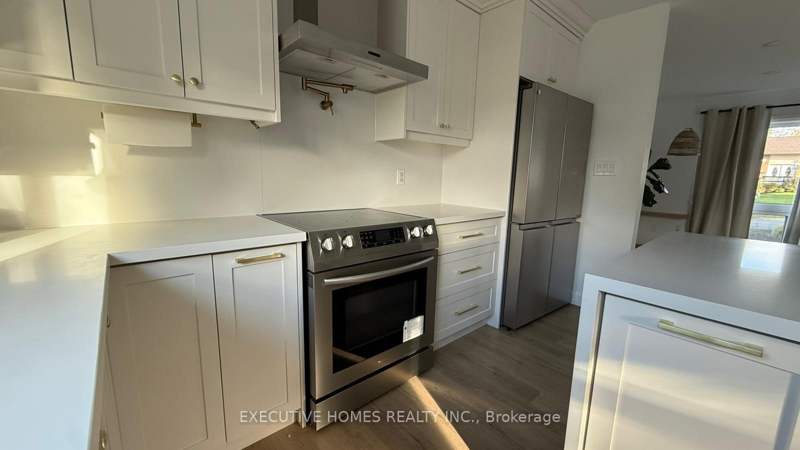 Photo 9 of 1045 Beaufort Avenue, Oshawa, Eastdale — HOMEH