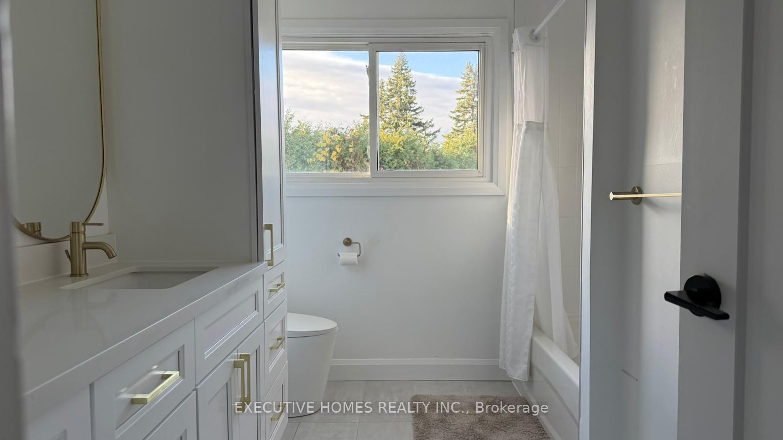 Photo 16 of 1045 Beaufort Avenue, Oshawa, Eastdale — HOMEH