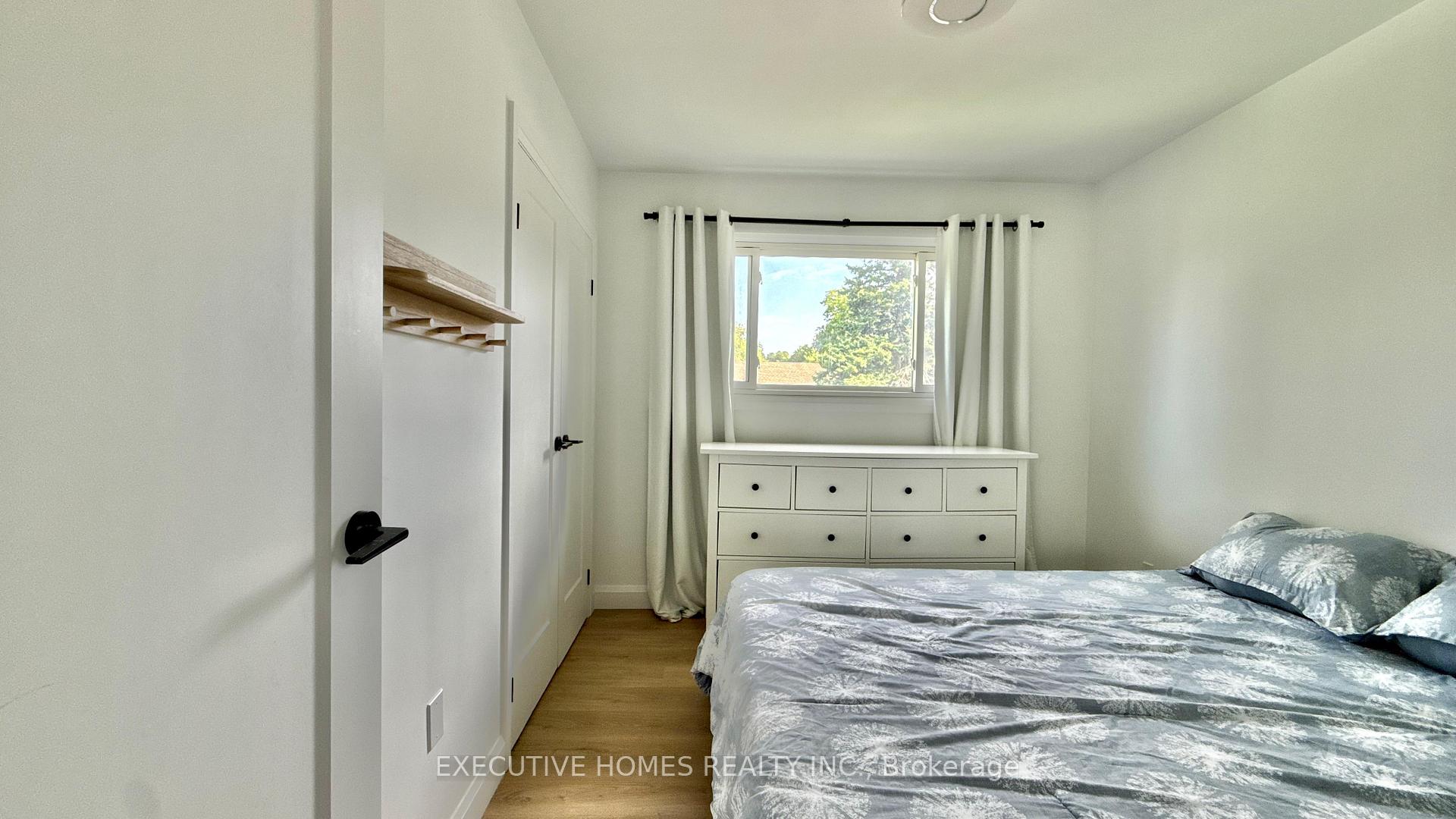 Photo 19 of 1045 Beaufort Avenue, Oshawa, Eastdale — HOMEH