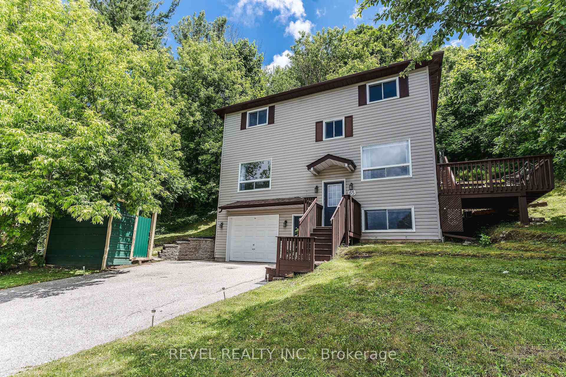 Photo 2 of 65 Dancy Drive, Orillia — HOMEH
