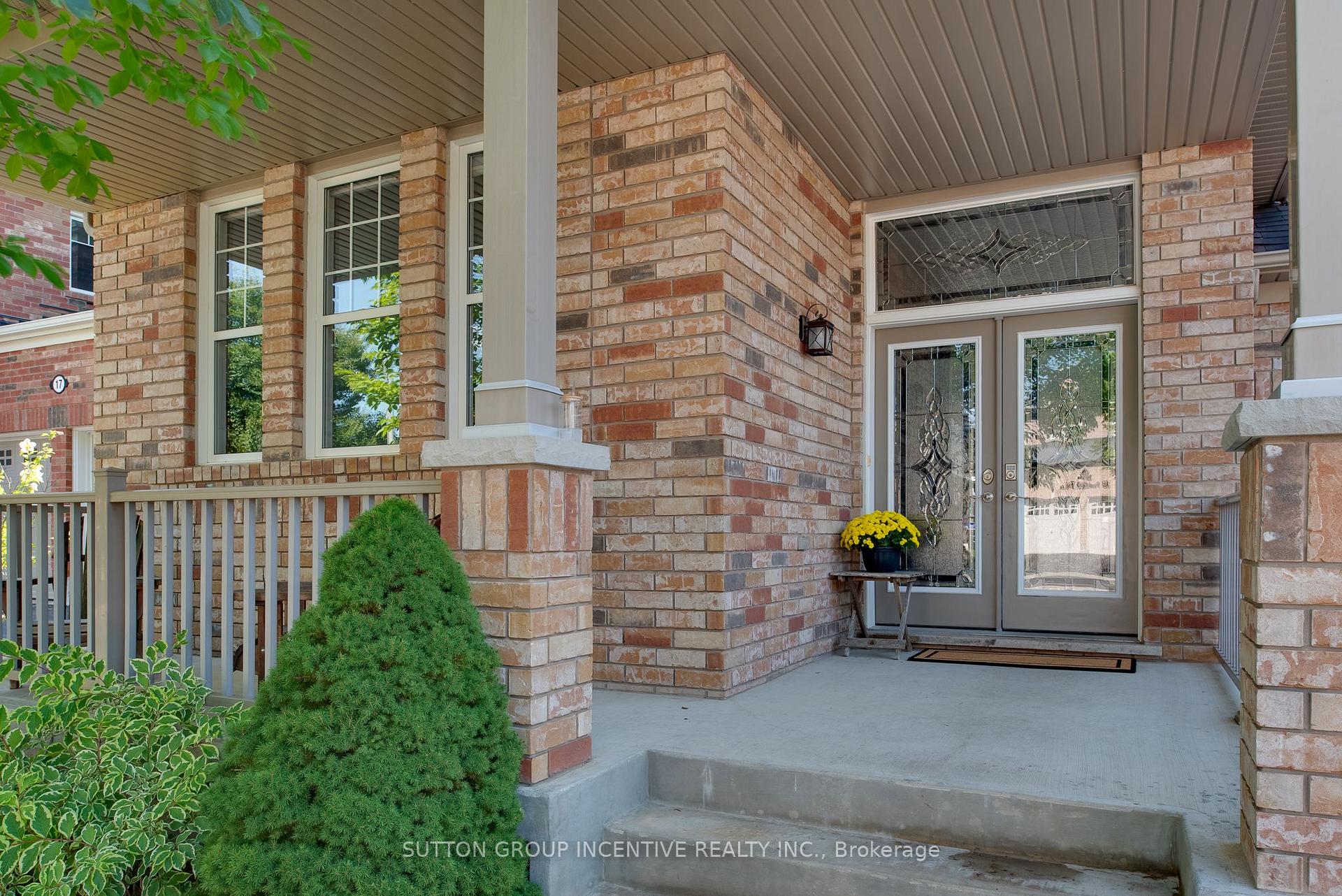 Photo 4 of 19 Paddison Place, New Tecumseth, Alliston — HOMEH