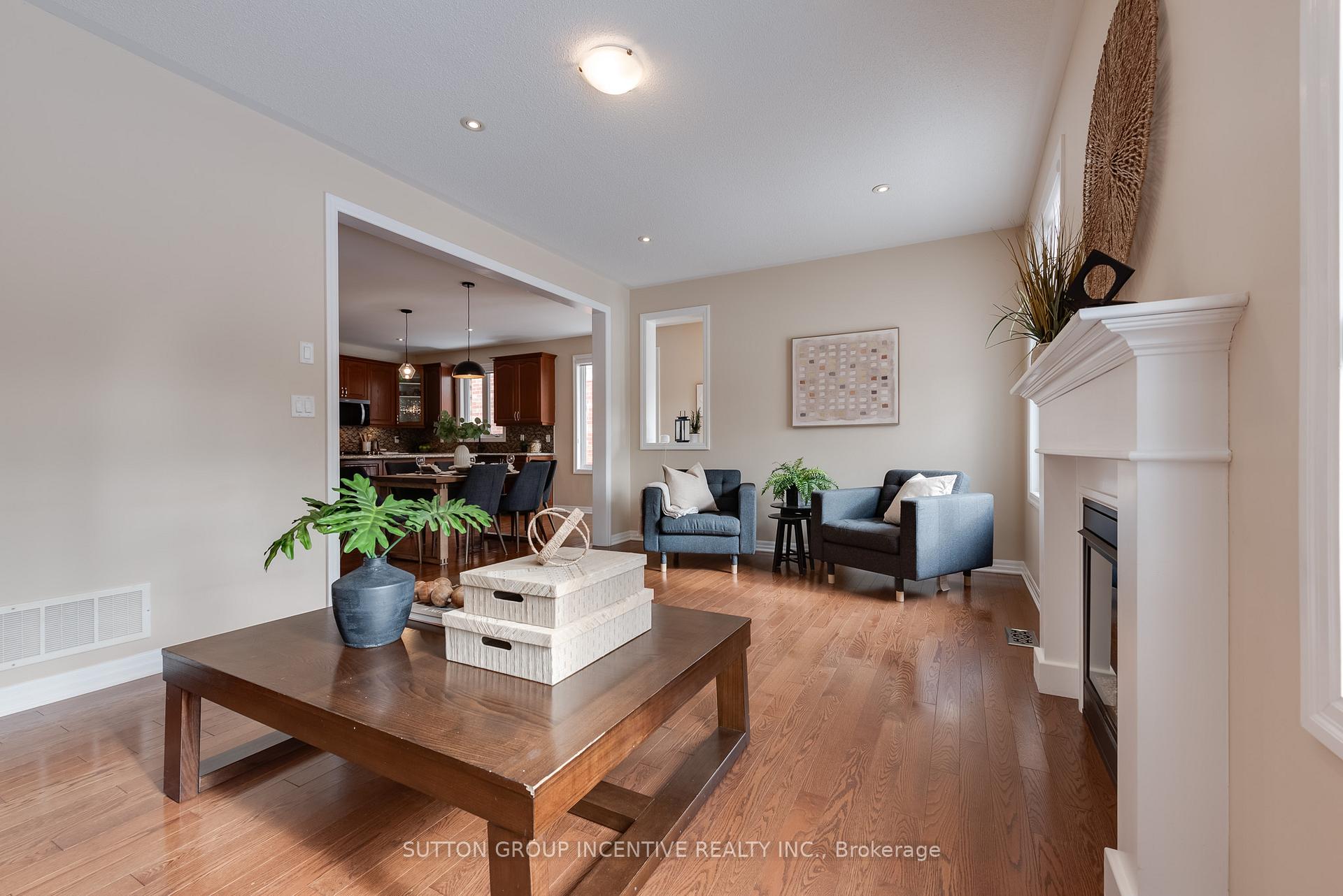 Photo 16 of 19 Paddison Place, New Tecumseth, Alliston — HOMEH