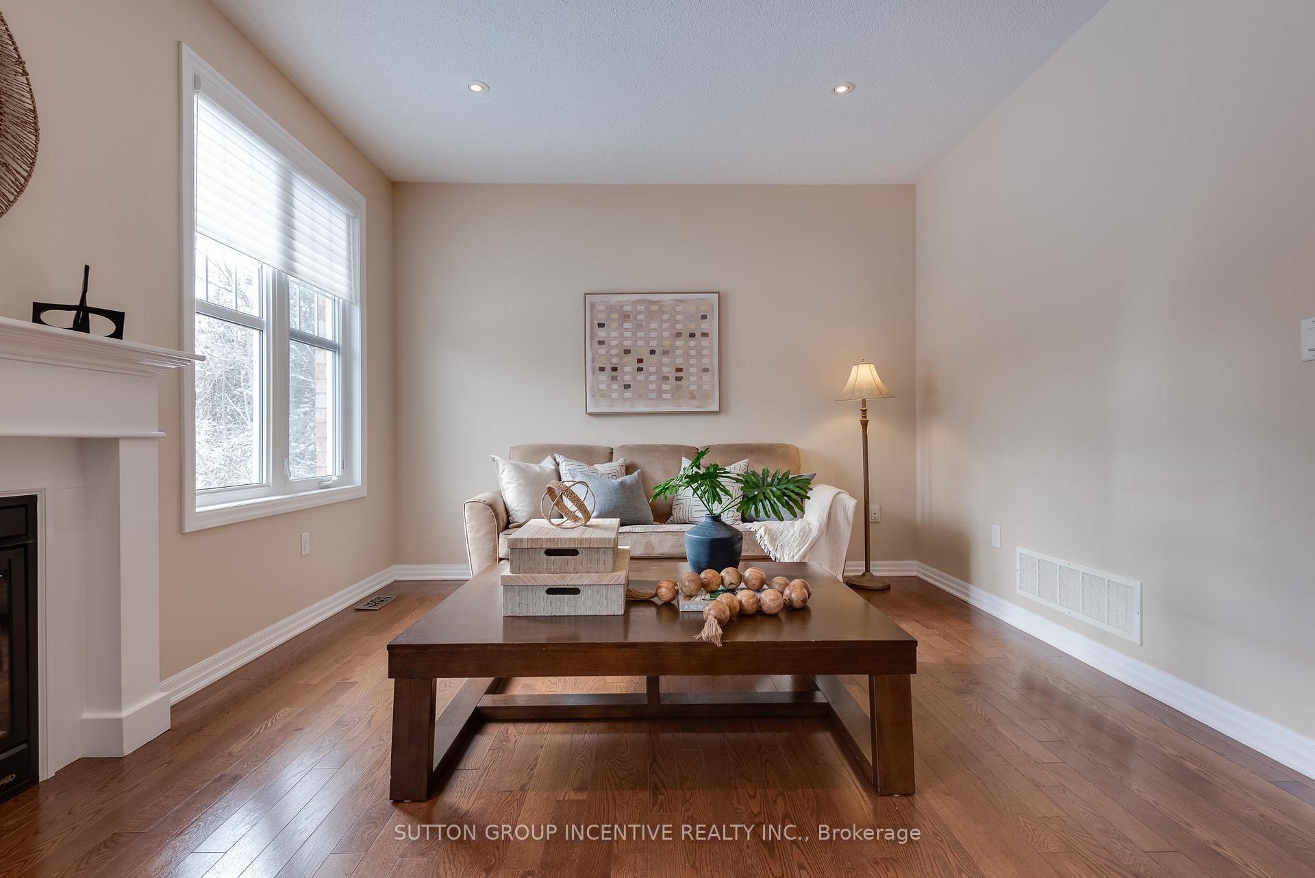 Photo 17 of 19 Paddison Place, New Tecumseth, Alliston — HOMEH