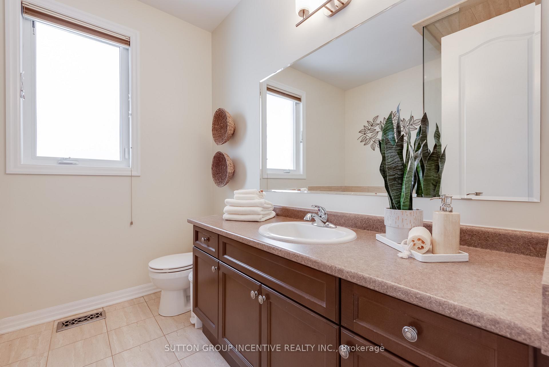 Photo 20 of 19 Paddison Place, New Tecumseth, Alliston — HOMEH