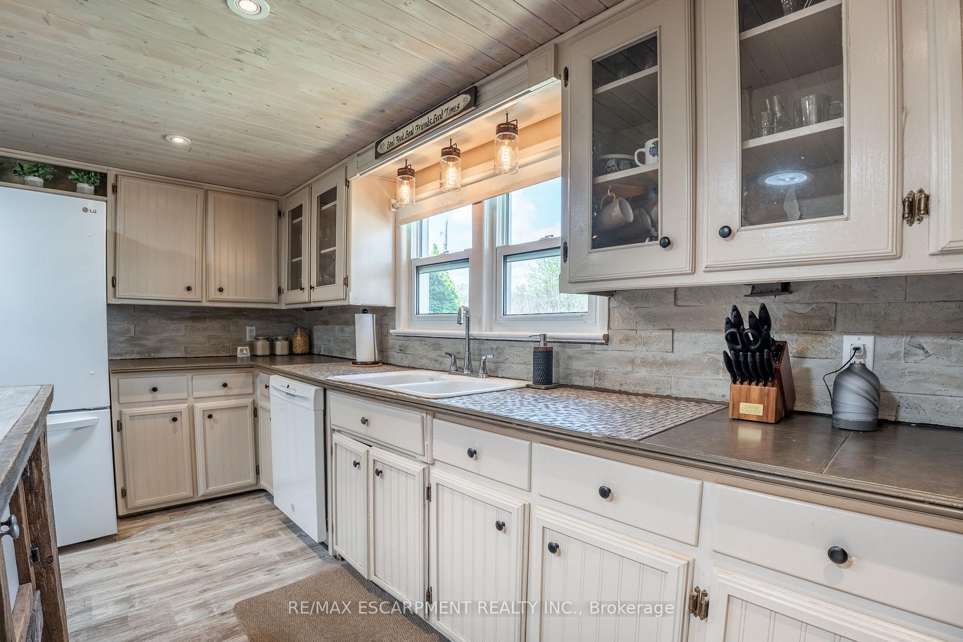 Photo 13 of 918 Charlotteville Rd 8, Norfolk, Rural Charlotteville — HOMEH