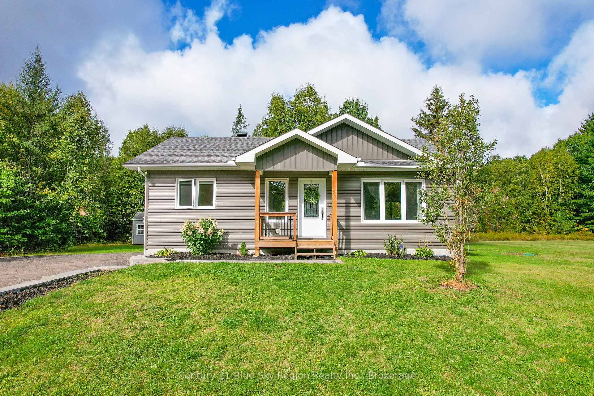 Photo 2 of 115 Hillside Lake Road, North Bay, Airport — HOMEH