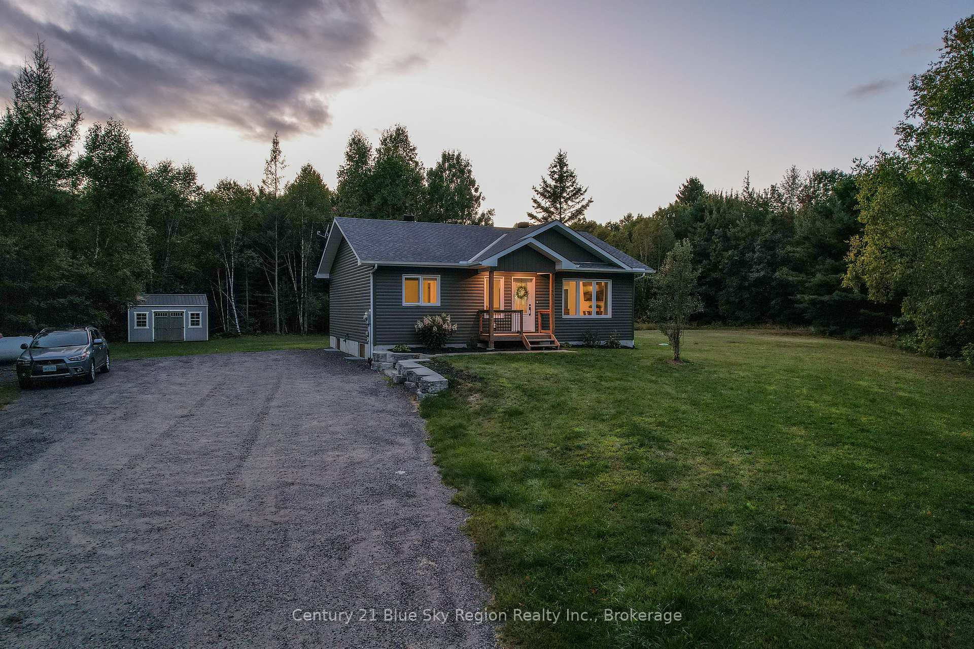 Photo 4 of 115 Hillside Lake Road, North Bay, Airport — HOMEH