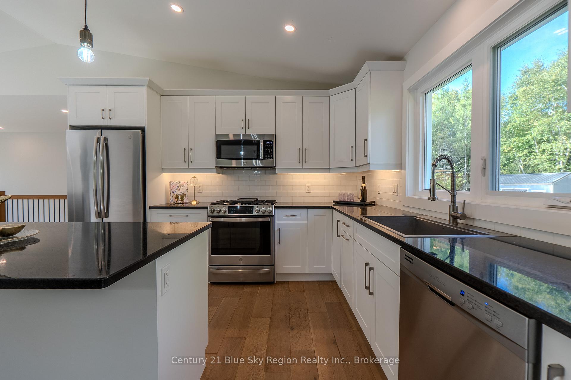 Photo 9 of 115 Hillside Lake Road, North Bay, Airport — HOMEH