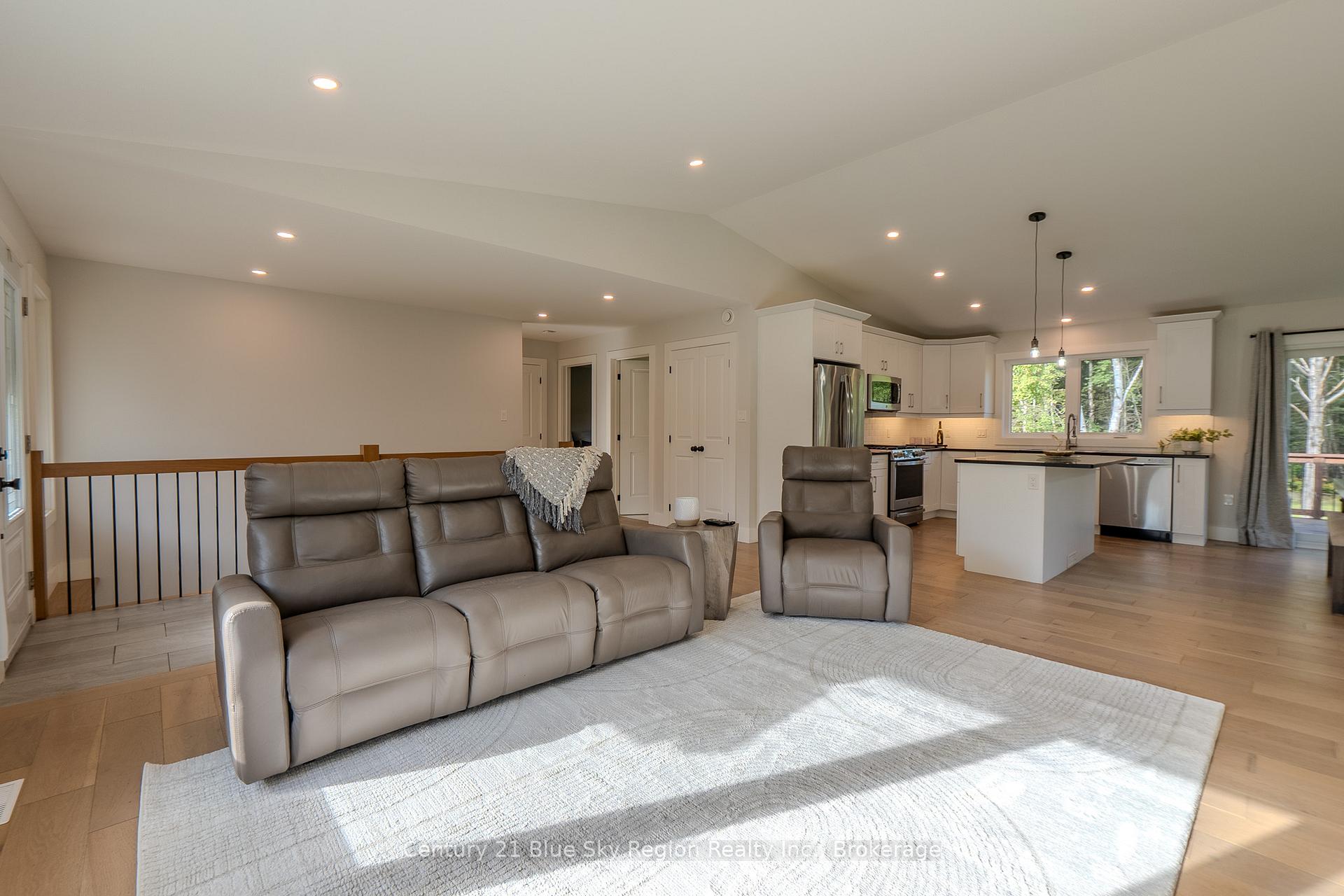 Photo 15 of 115 Hillside Lake Road, North Bay, Airport — HOMEH