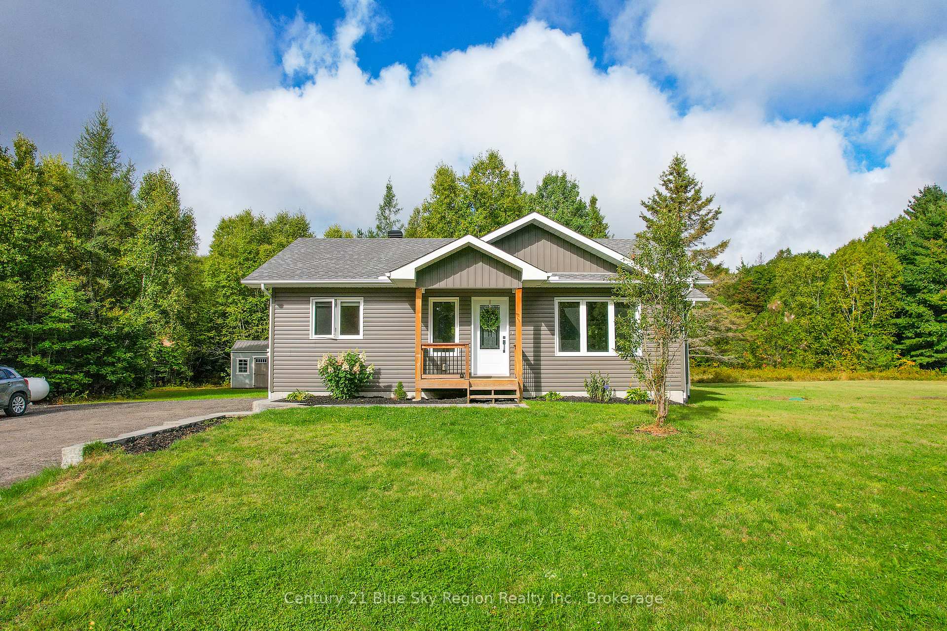 Photo 37 of 115 Hillside Lake Road, North Bay, Airport — HOMEH