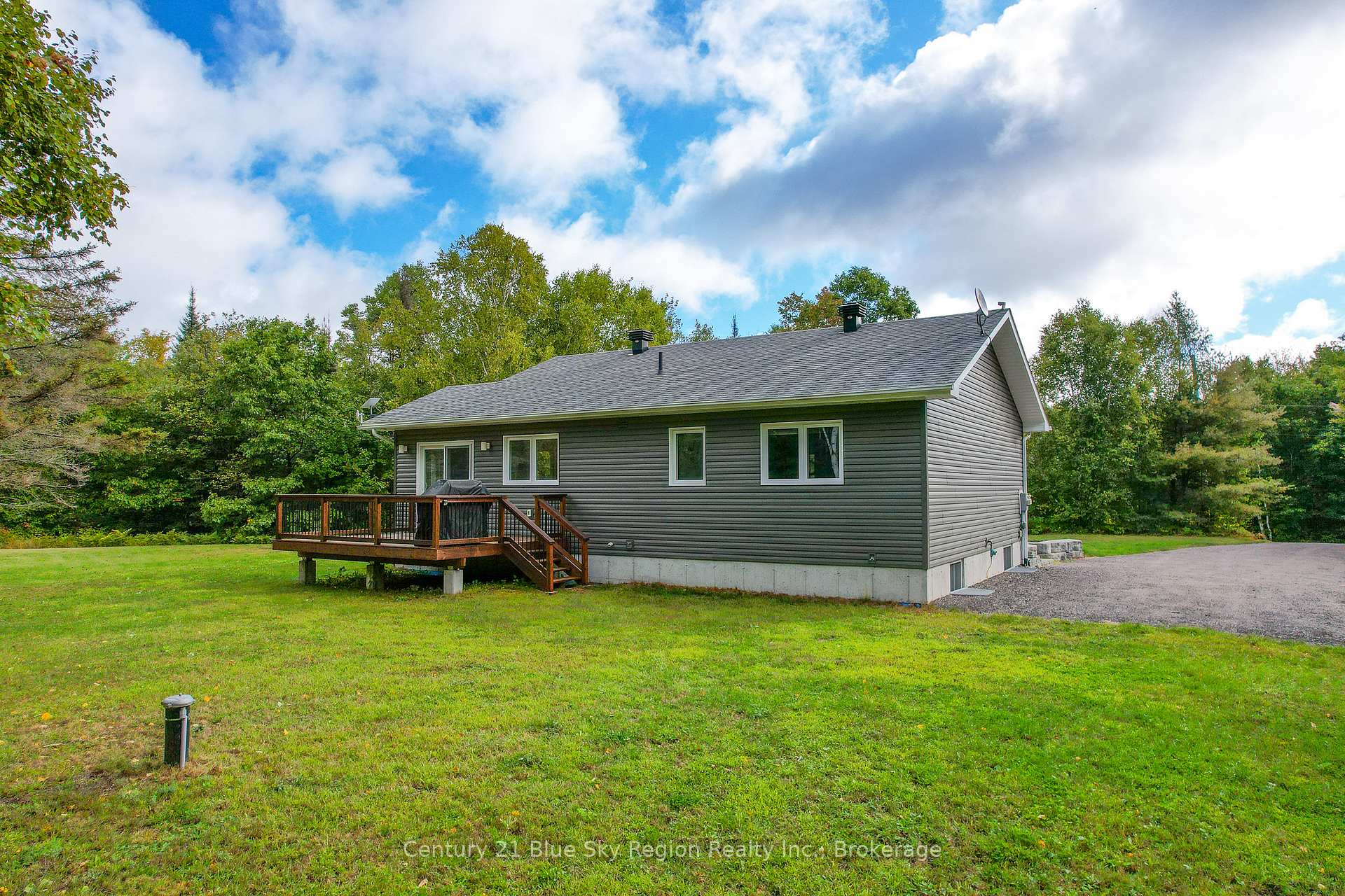 Photo 41 of 115 Hillside Lake Road, North Bay, Airport — HOMEH