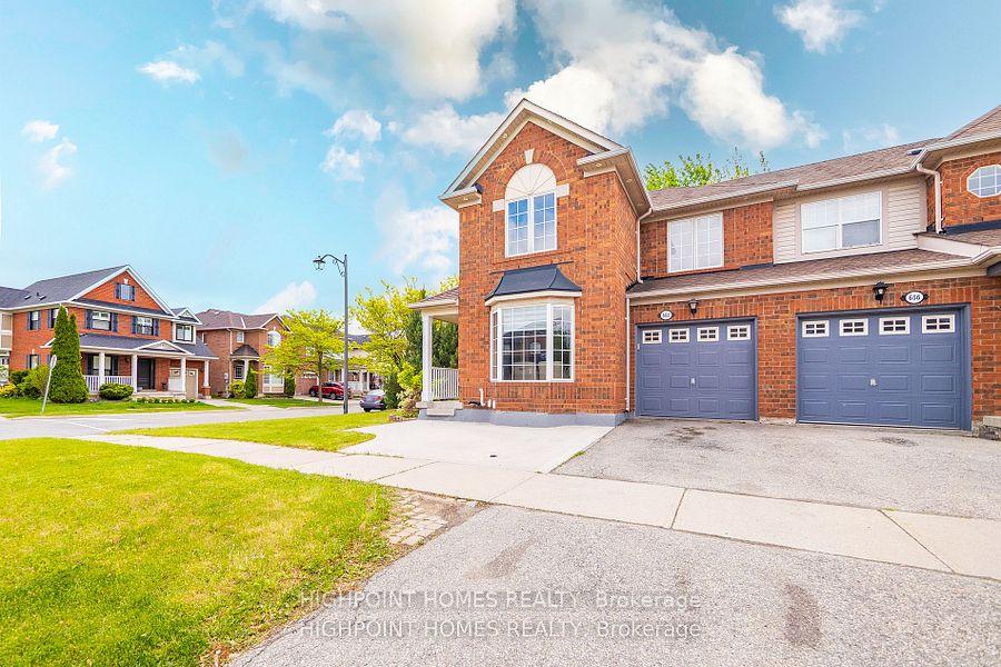 Photo 2 of 660 Armstrong Boulevard, Milton, Beaty — HOMEH