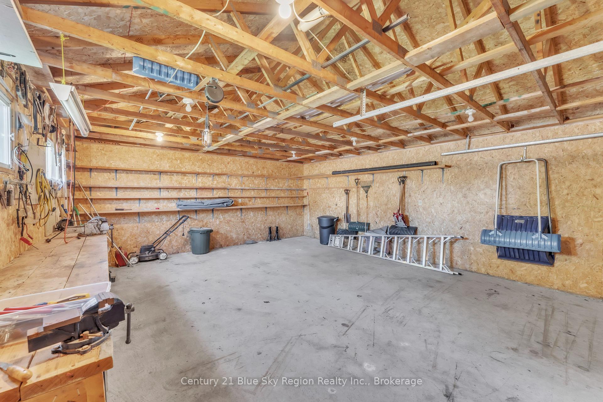 Photo 30 of 28 Farley Avenue, North Bay, Ferris — HOMEH