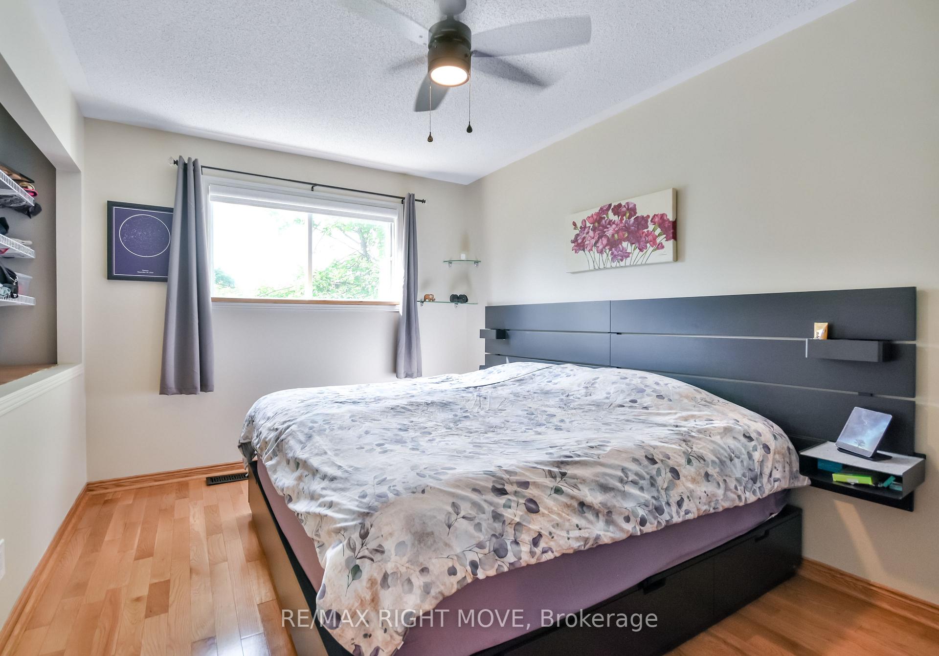 Photo 15 of 28 Christine Place, Orillia — HOMEH