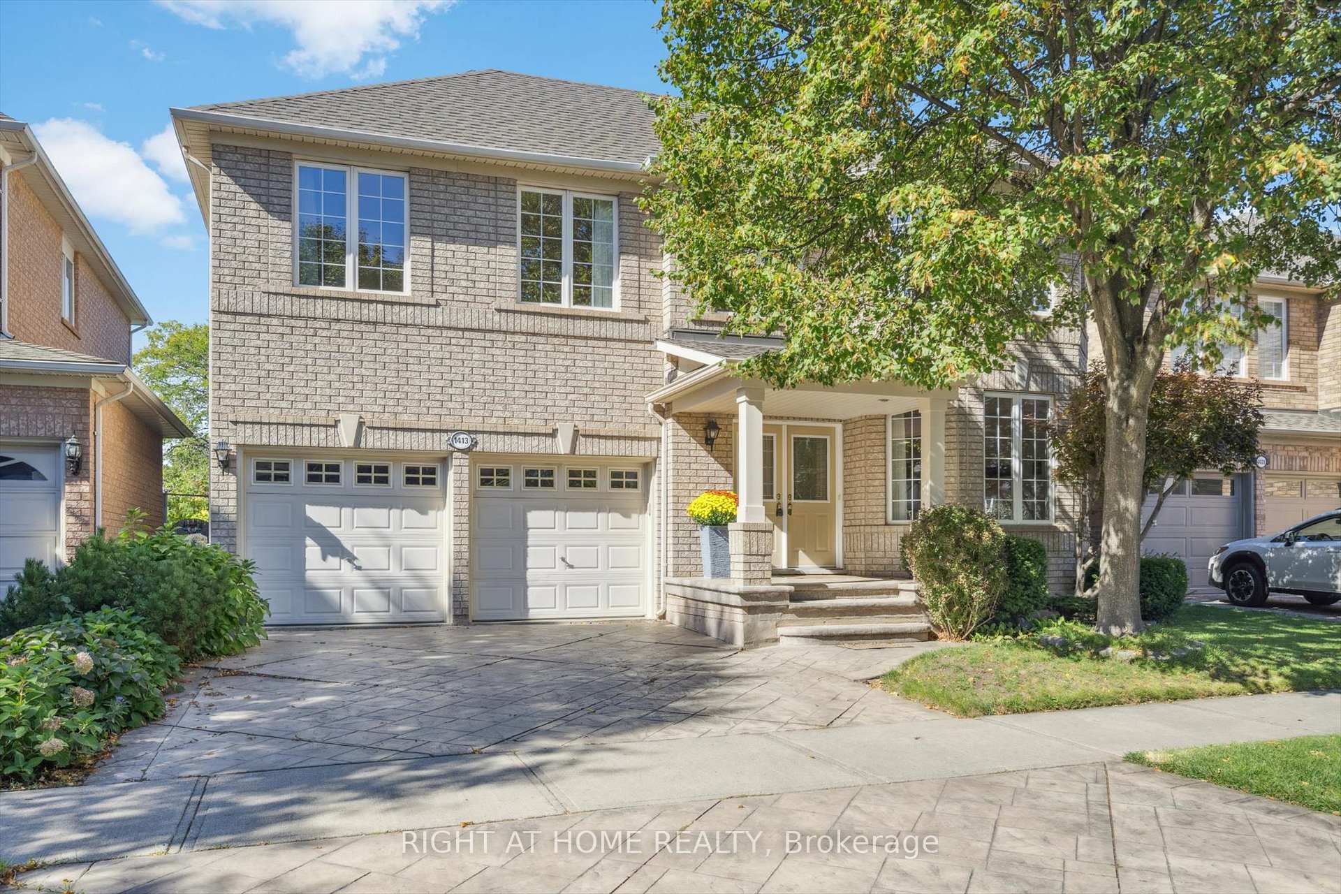 Front of 1413 Pinecliff Road