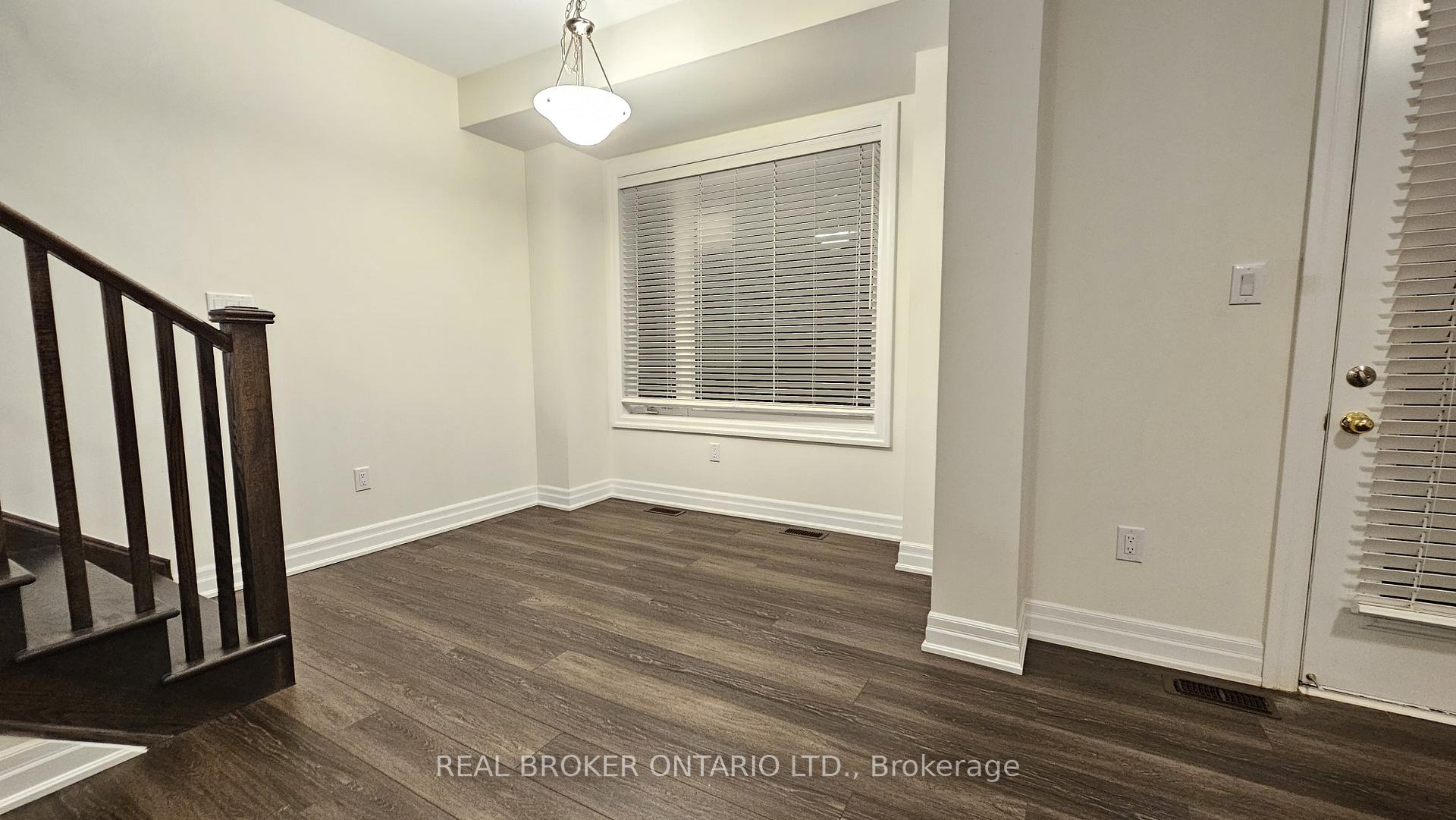 Photo 26 of 90 Thomas Frisby Jr Crescent, Markham, Victoria Square — HOMEH