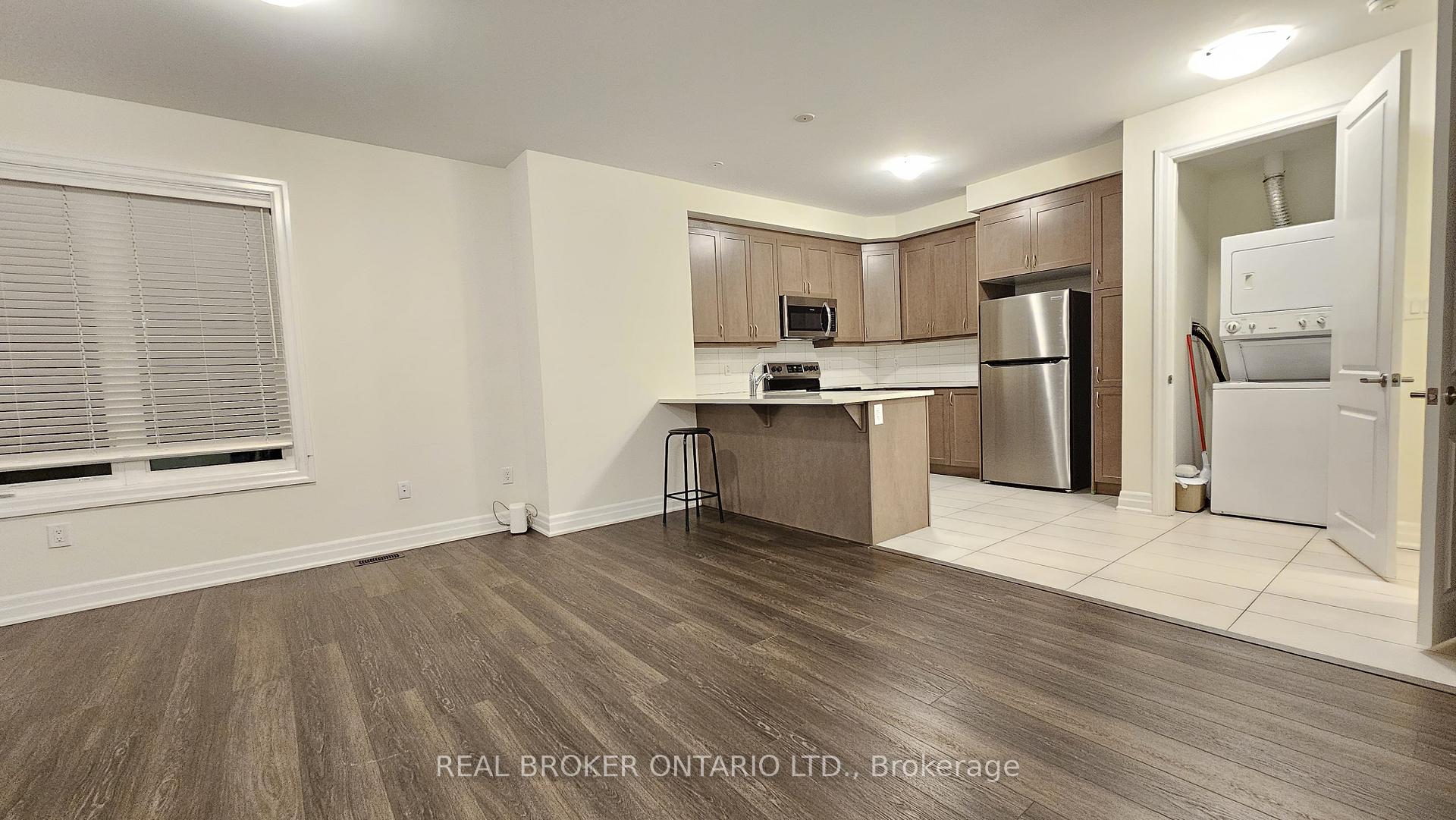 Photo 27 of 90 Thomas Frisby Jr Crescent, Markham, Victoria Square — HOMEH