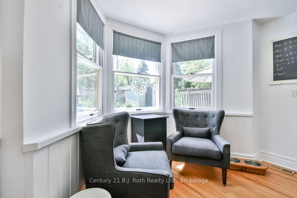 Photo 10 of 135 Peter Street N, Orillia — HOMEH