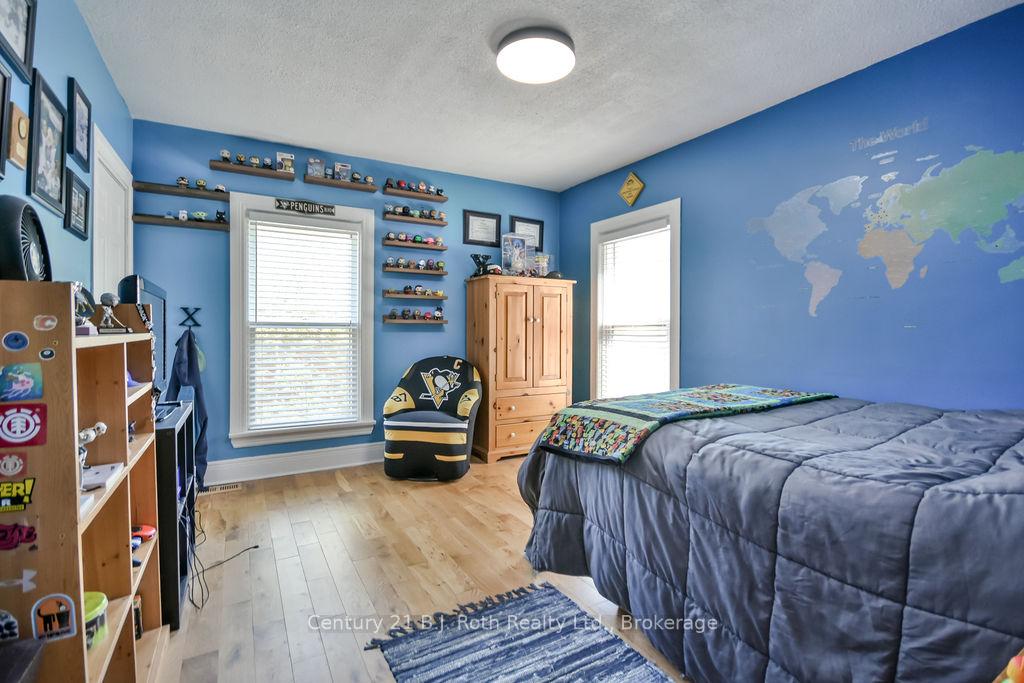 Photo 19 of 135 Peter Street N, Orillia — HOMEH