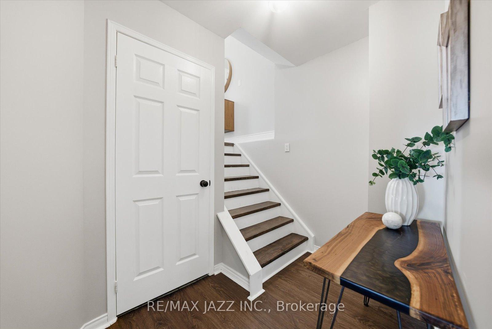 Photo 29 of 804 Beatrice Street E, Oshawa, Pinecrest — HOMEH