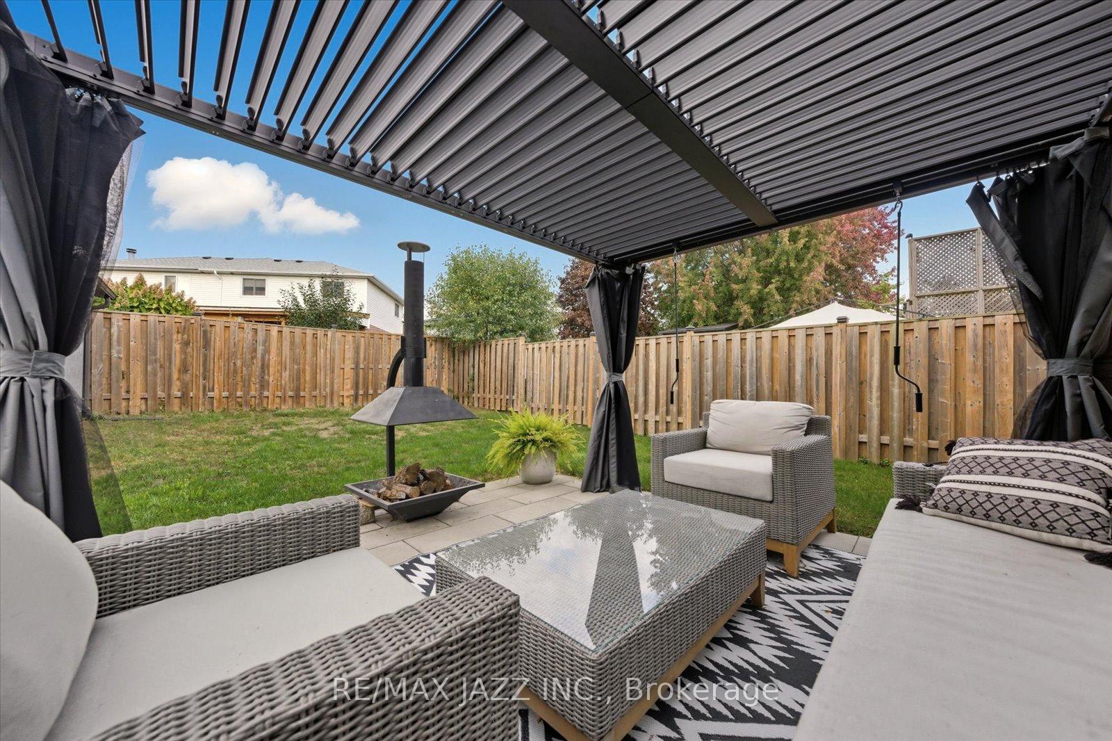 Photo 46 of 804 Beatrice Street E, Oshawa, Pinecrest — HOMEH