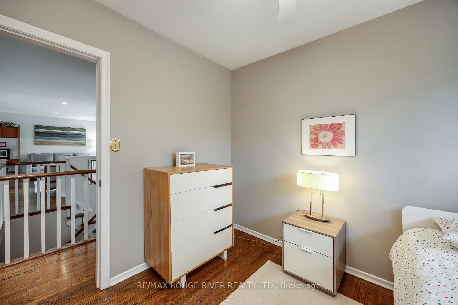 Photo 20 of 129 Briar Court, Oshawa, Eastdale — HOMEH