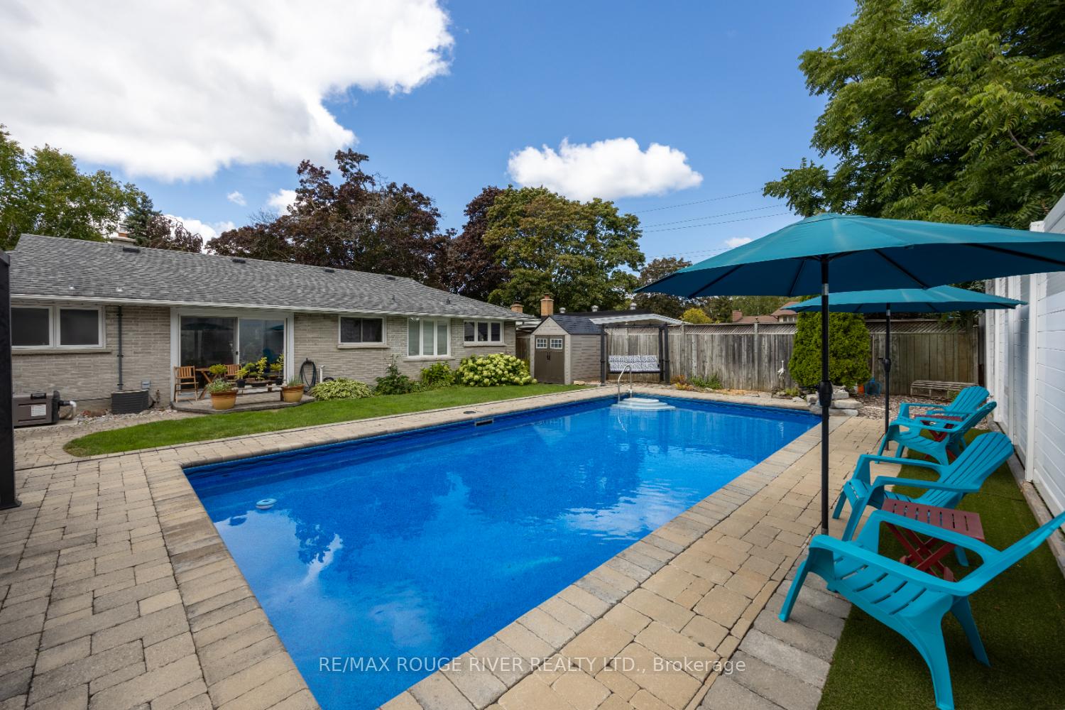 Photo 39 of 129 Briar Court, Oshawa, Eastdale — HOMEH