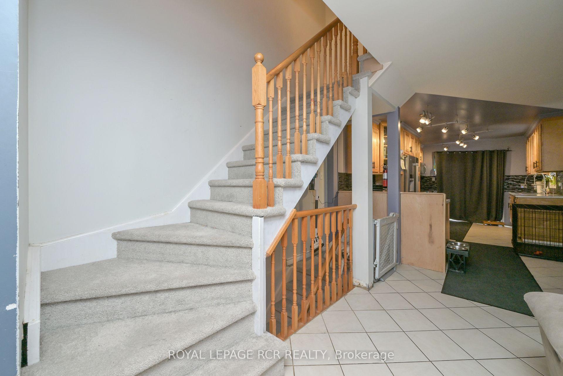 Photo 6 of 54 Smith Street, New Tecumseth, Alliston — HOMEH