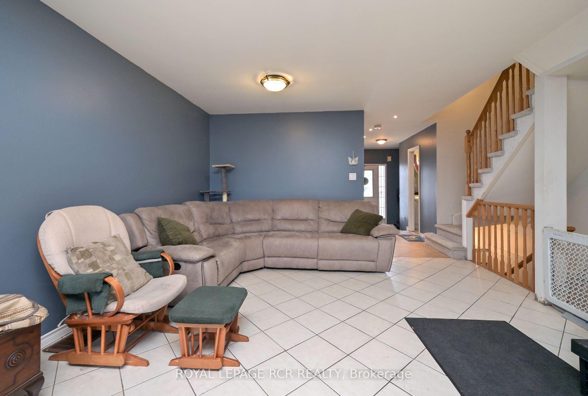 Photo 10 of 54 Smith Street, New Tecumseth, Alliston — HOMEH