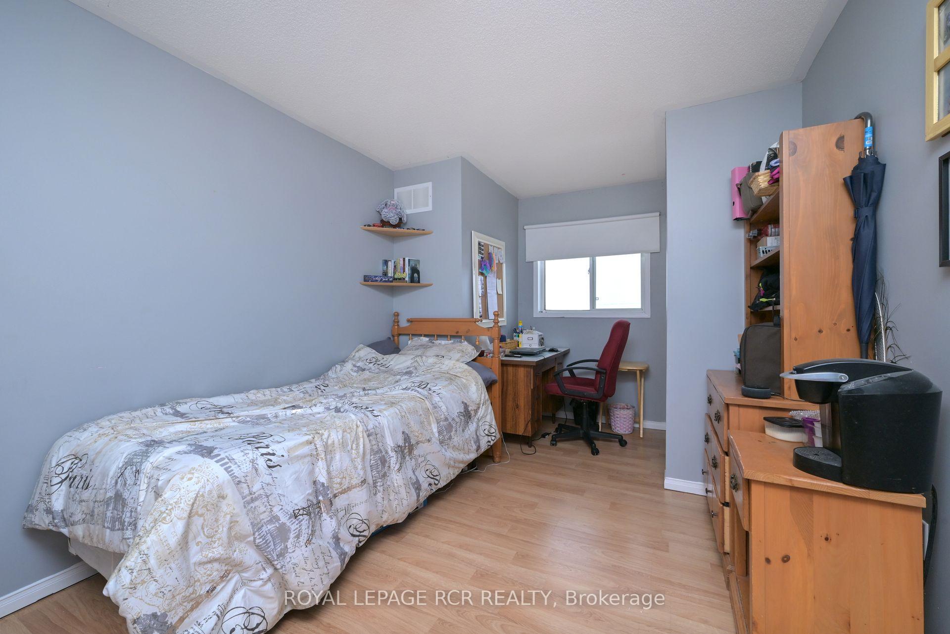 Photo 19 of 54 Smith Street, New Tecumseth, Alliston — HOMEH
