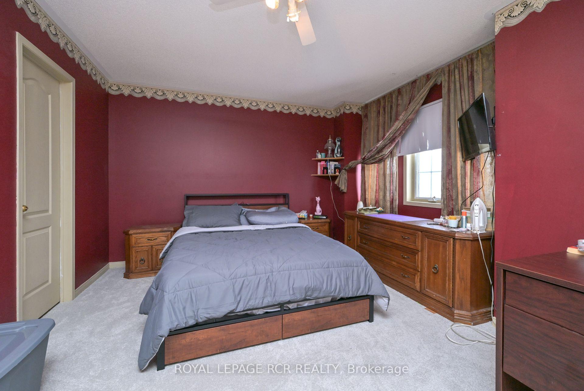 Photo 21 of 54 Smith Street, New Tecumseth, Alliston — HOMEH