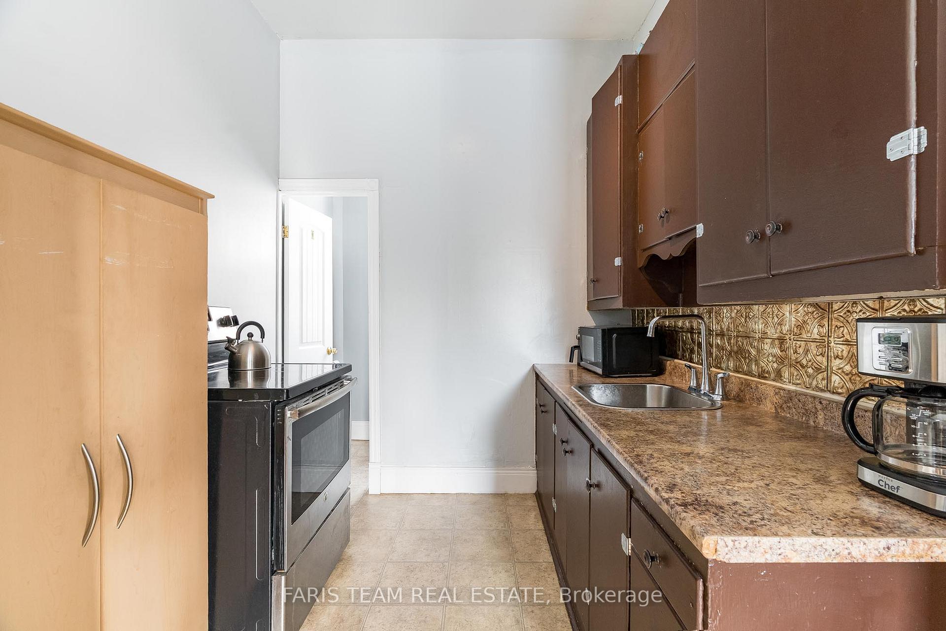 Photo 5 of 56 Barrie Road, Orillia — HOMEH