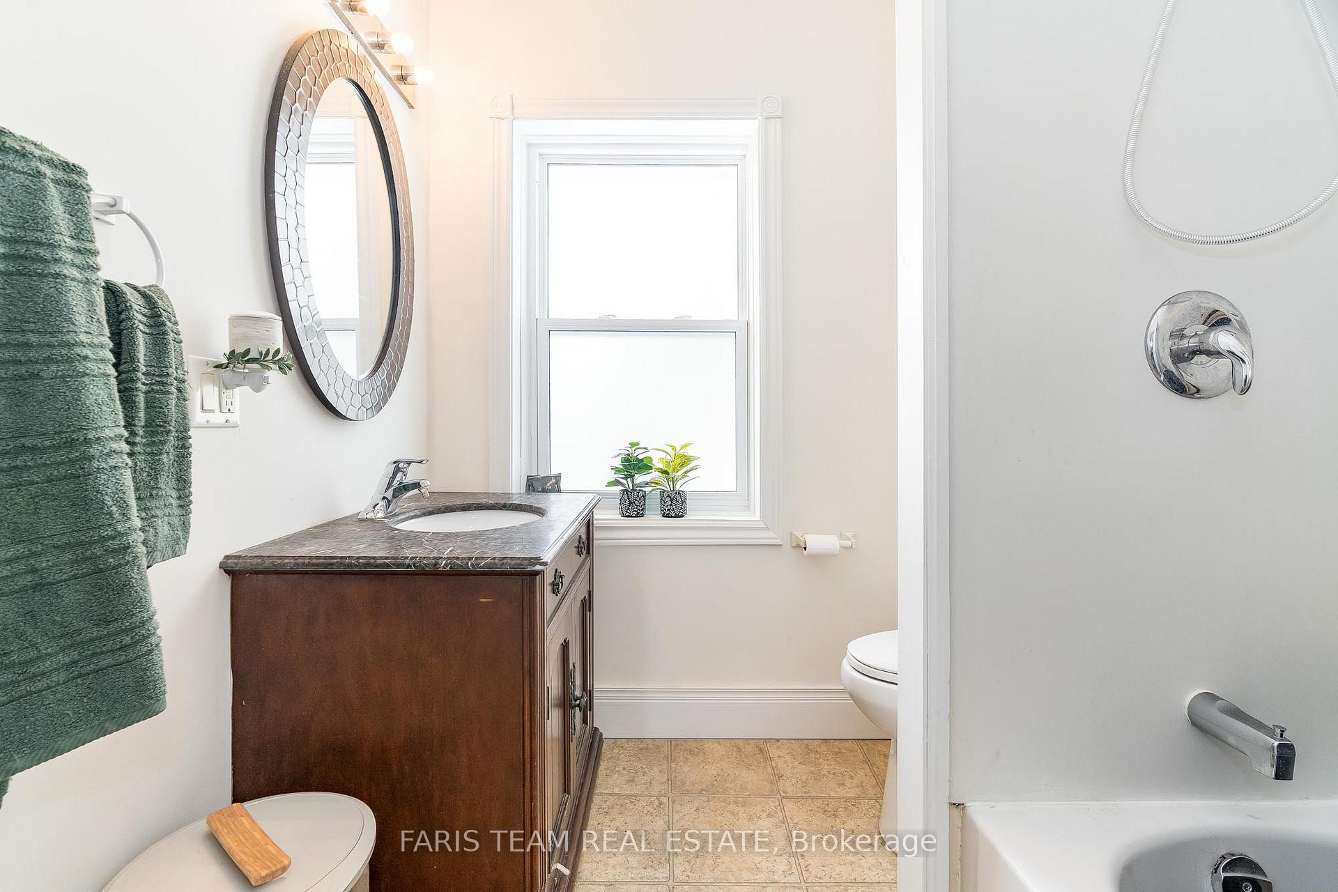 Photo 17 of 56 Barrie Road, Orillia — HOMEH
