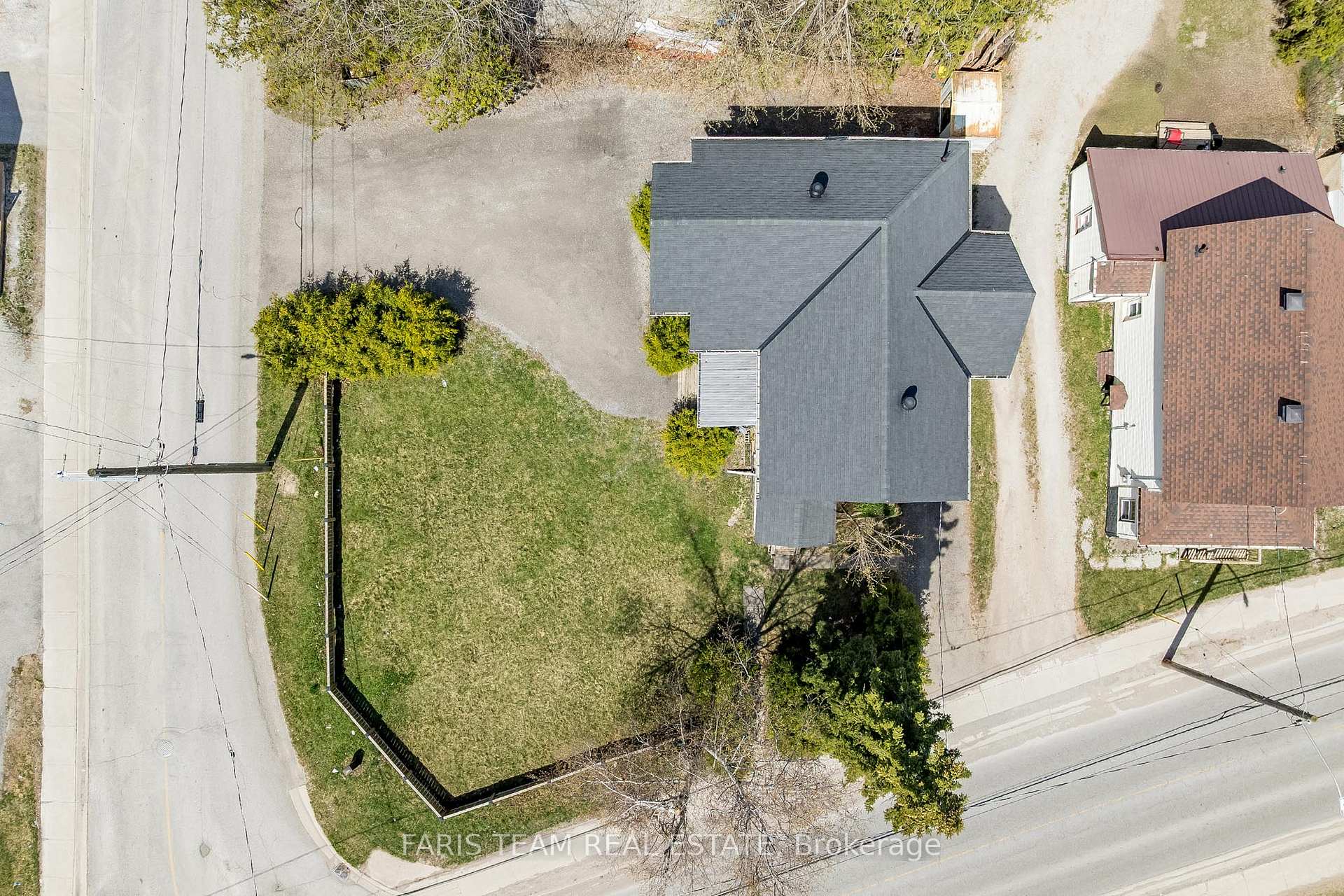 Photo 23 of 56 Barrie Road, Orillia — HOMEH