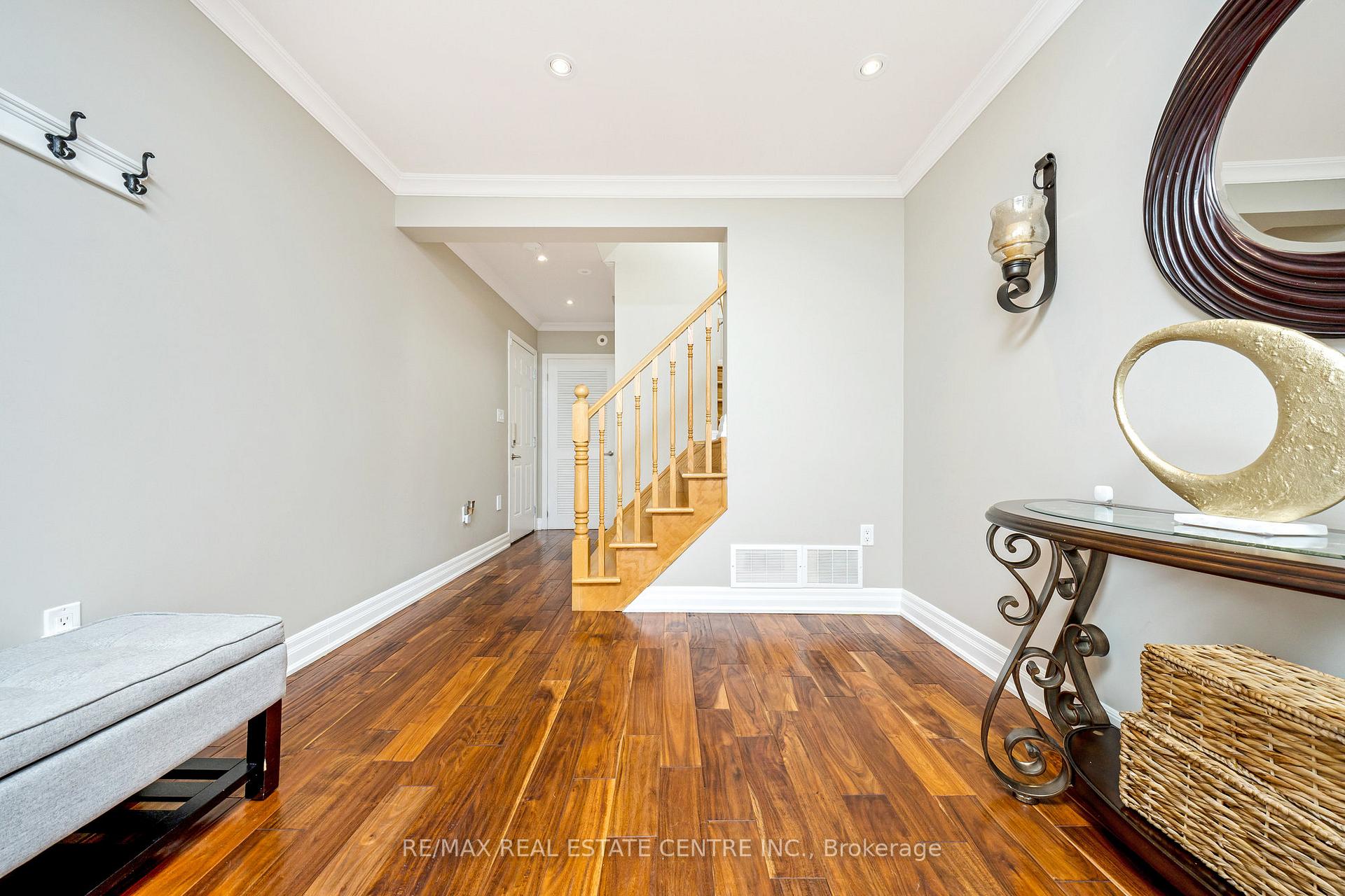 Photo 4 of 681 Speyer Circle, Milton, Harrison — HOMEH