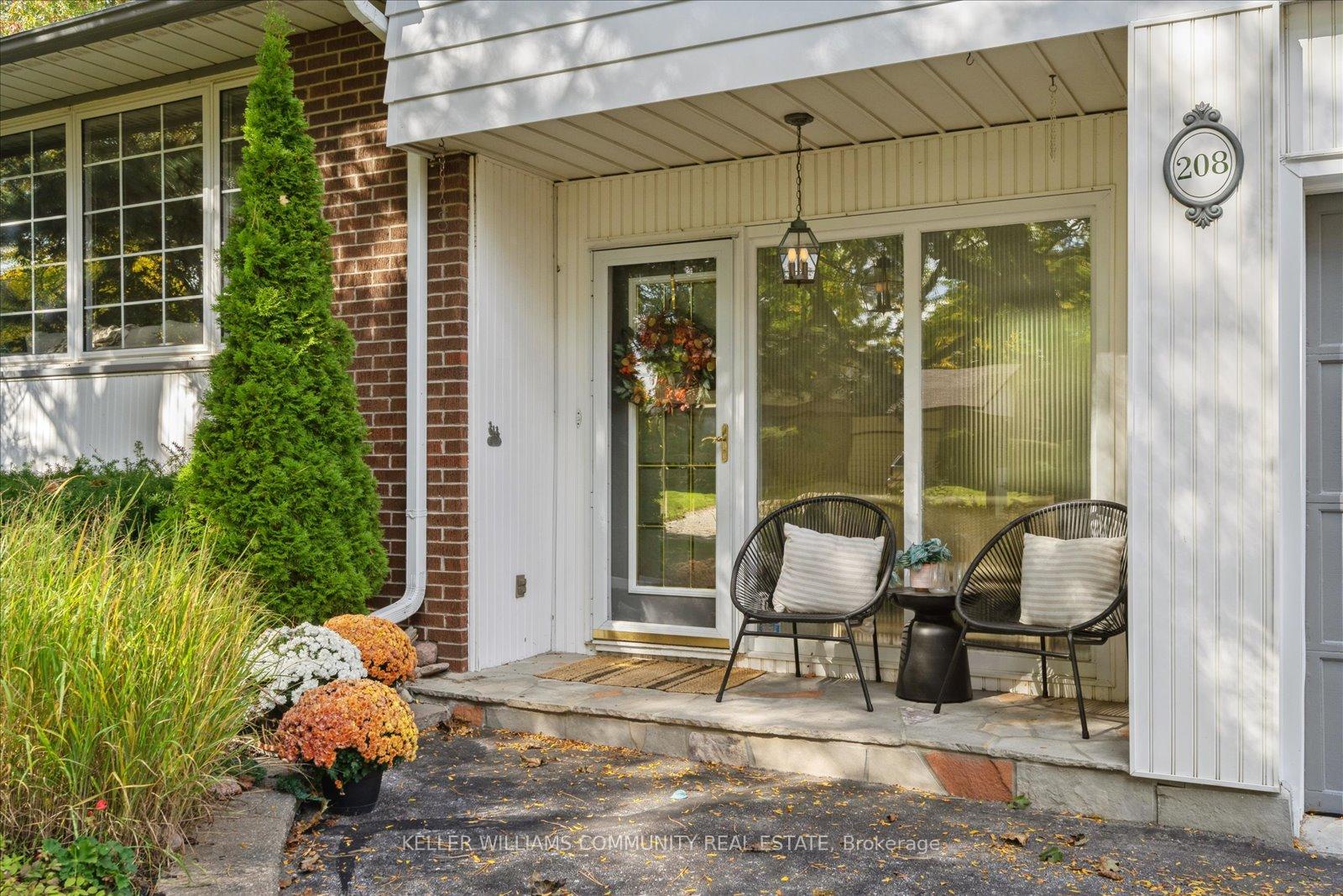 Photo 7 of 208 Marigold Avenue, Oshawa, Centennial — HOMEH