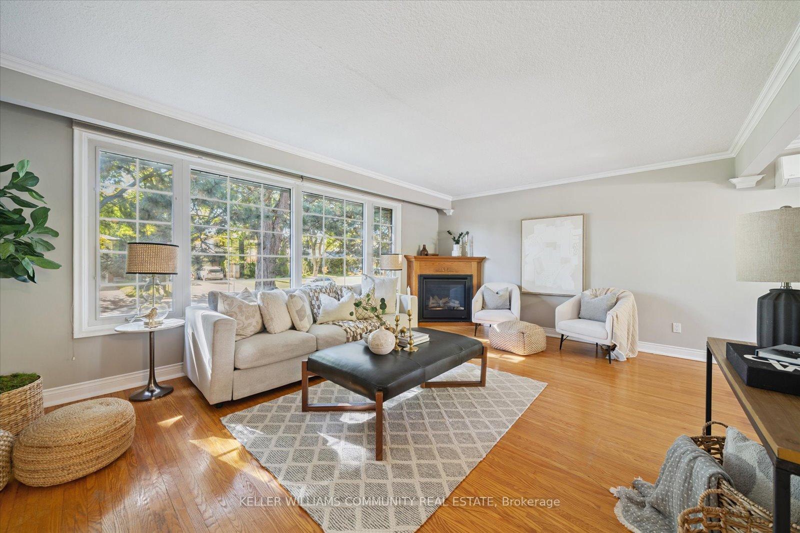 Photo 10 of 208 Marigold Avenue, Oshawa, Centennial — HOMEH